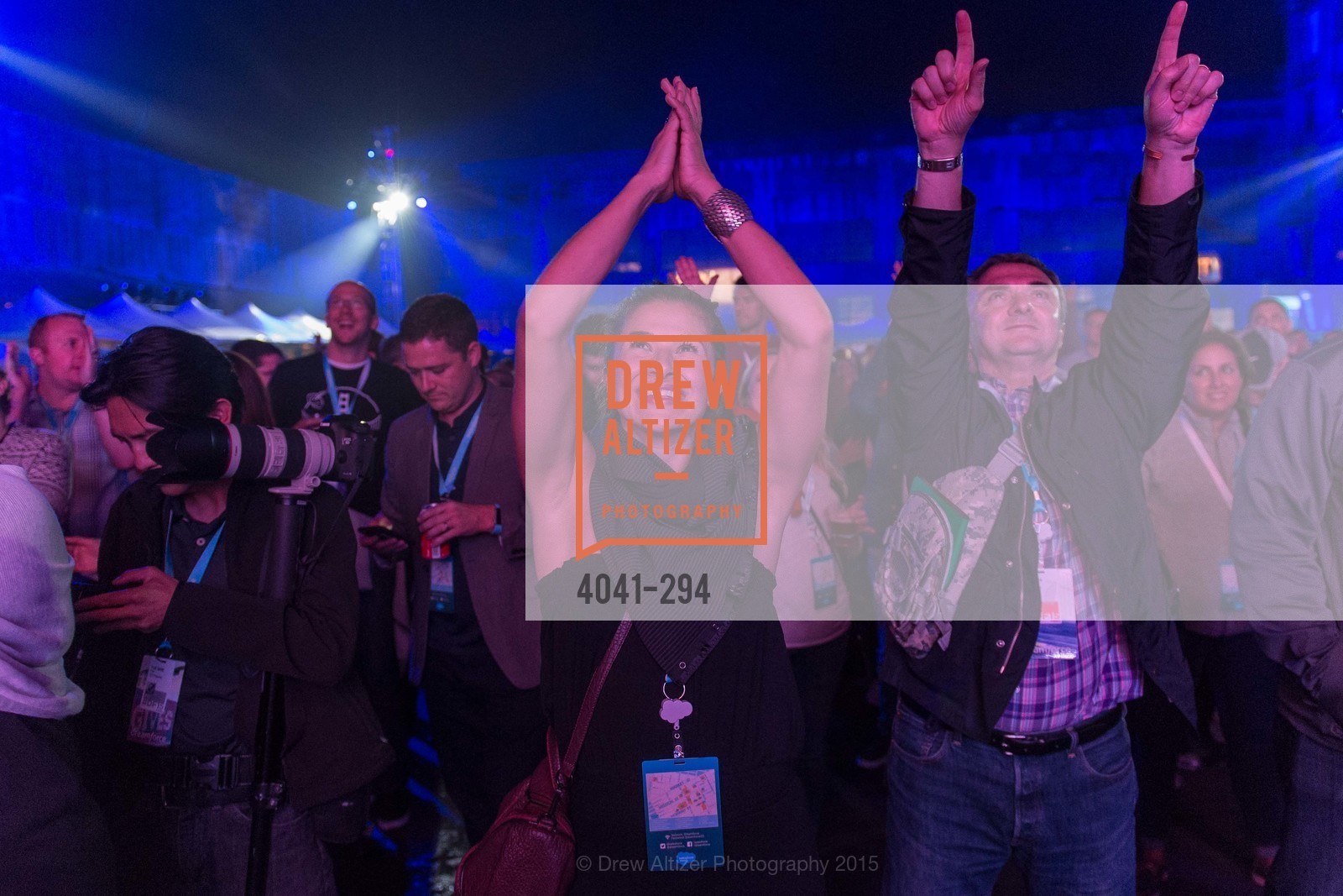 Audience, The Concert For UCSF Benioff Children's Hospital, Pier 70, September 17th, 2015,Drew Altizer, Drew Altizer Photography, full-service agency, private events, San Francisco photographer, photographer california