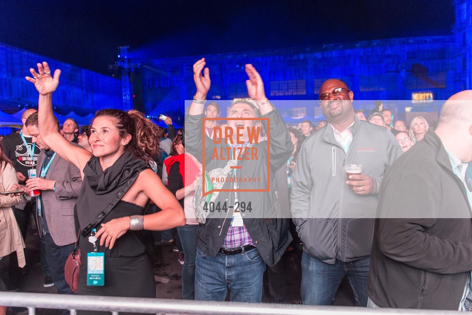 Audience, The Concert For UCSF Benioff Children's Hospital, Pier 70, September 17th, 2015,Drew Altizer, Drew Altizer Photography, full-service agency, private events, San Francisco photographer, photographer california