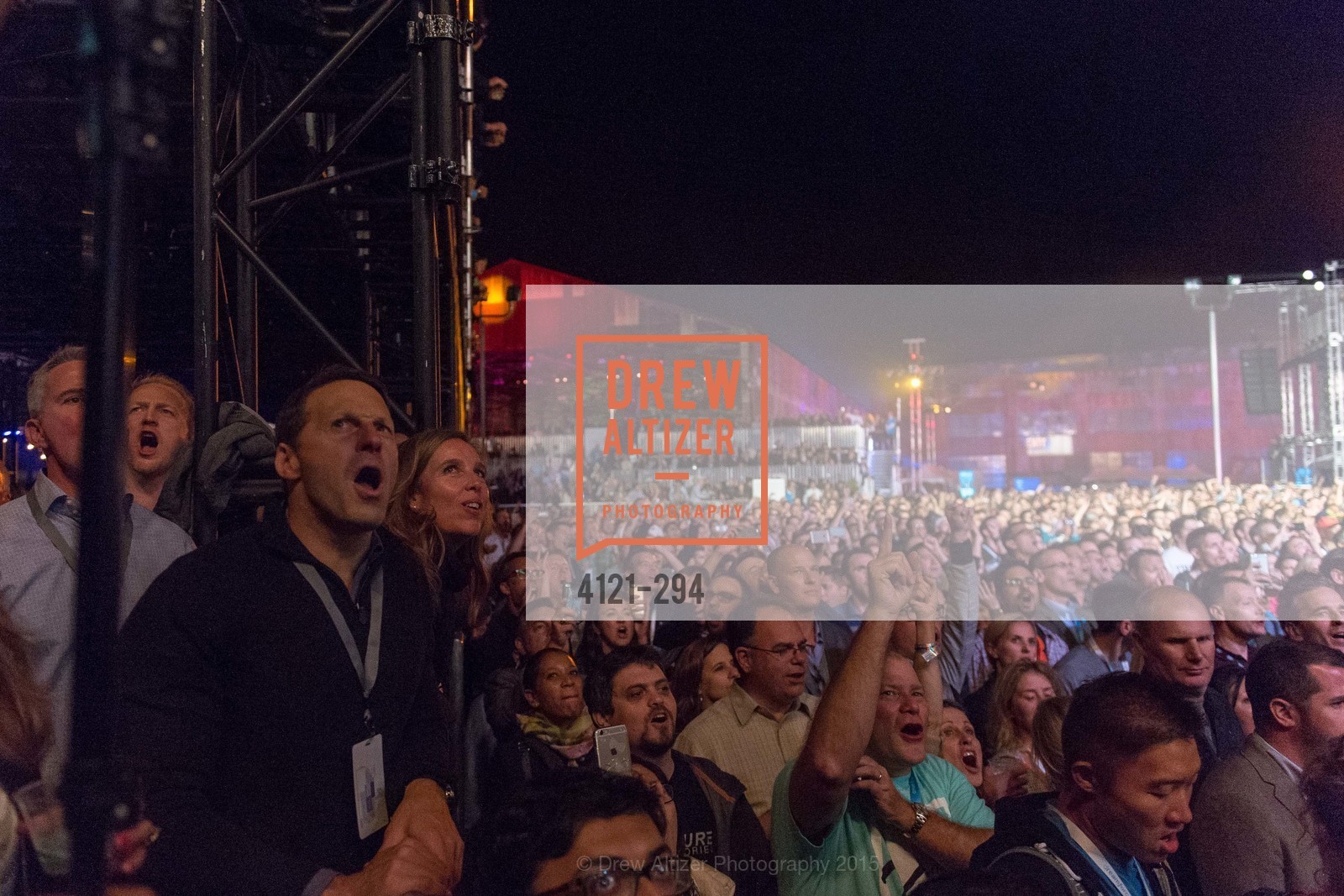 Audience, The Concert For UCSF Benioff Children's Hospital, Pier 70, September 17th, 2015,Drew Altizer, Drew Altizer Photography, full-service agency, private events, San Francisco photographer, photographer california