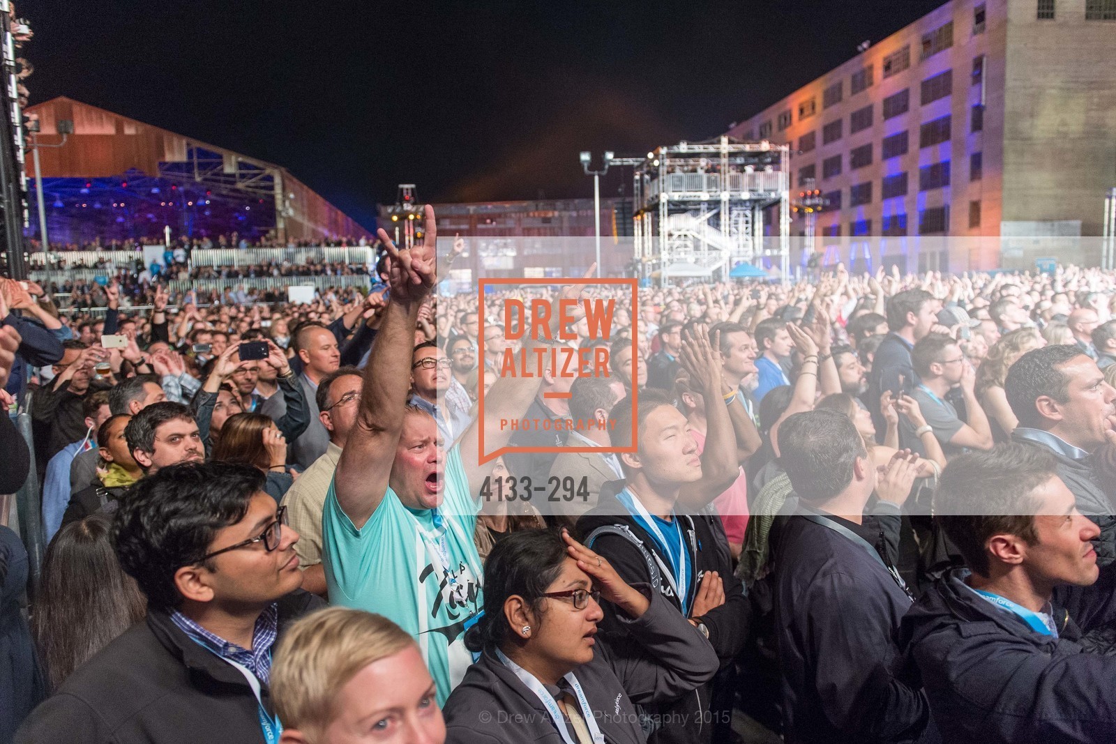 Audience, The Concert For UCSF Benioff Children's Hospital, Pier 70, September 17th, 2015,Drew Altizer, Drew Altizer Photography, full-service agency, private events, San Francisco photographer, photographer california