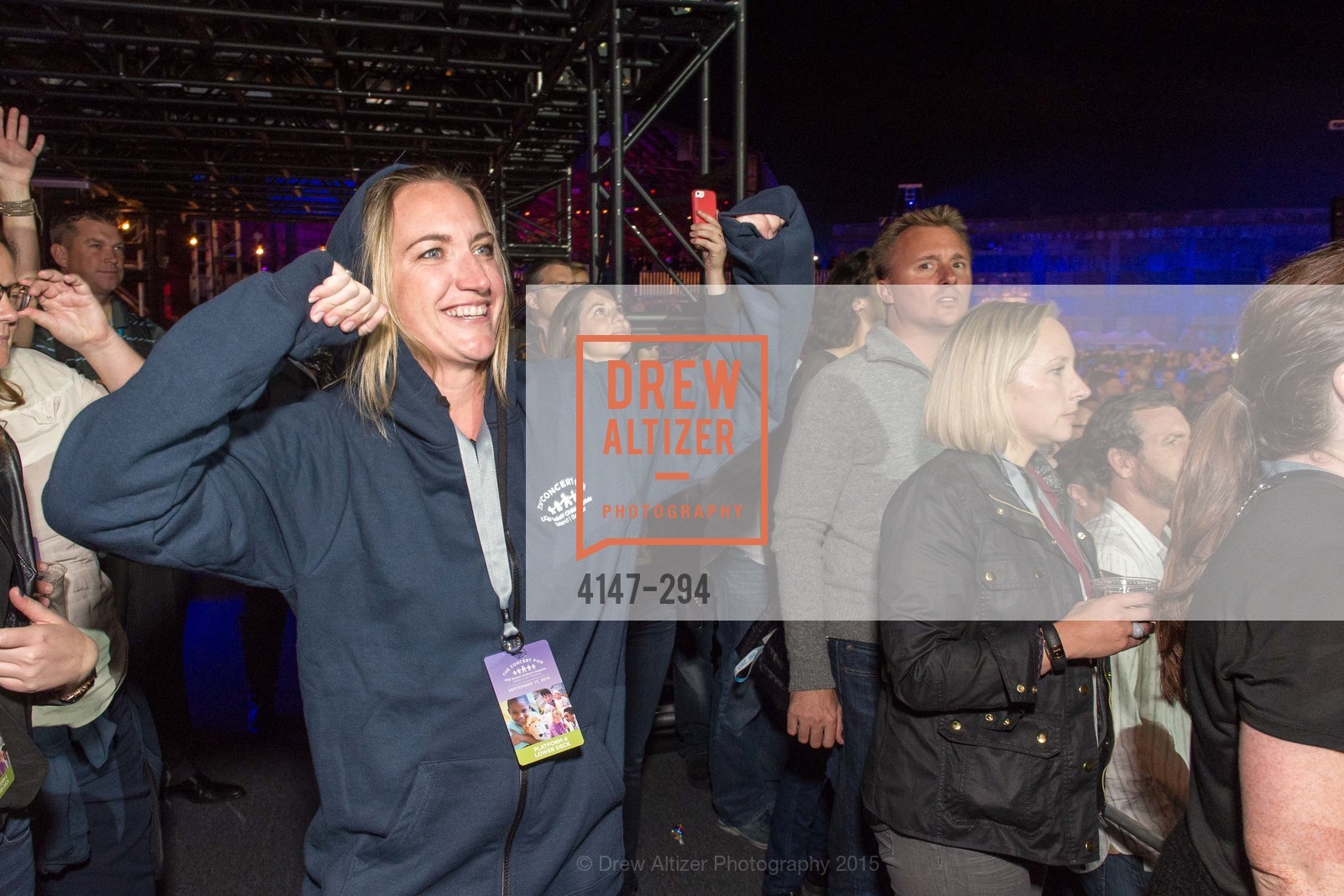 Audience, The Concert For UCSF Benioff Children's Hospital, Pier 70, September 17th, 2015,Drew Altizer, Drew Altizer Photography, full-service agency, private events, San Francisco photographer, photographer california