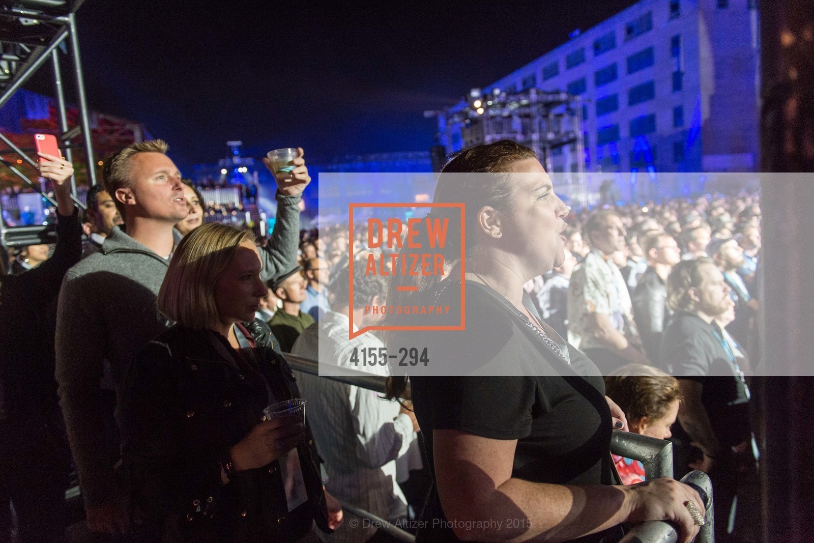Audience, The Concert For UCSF Benioff Children's Hospital, Pier 70, September 17th, 2015,Drew Altizer, Drew Altizer Photography, full-service event agency, private events, San Francisco photographer, photographer California