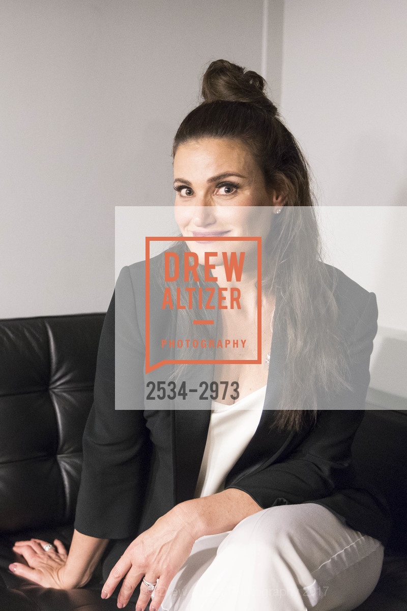Idina Menzel, BRING CHANGE TO MIND's Annual Revels & Revelations, Bimbo's 365 Club. 1025 Columbus Avenue, October 19th, 2017, Photo #2534-2973 Idina Menzel, Photo #2534-2973