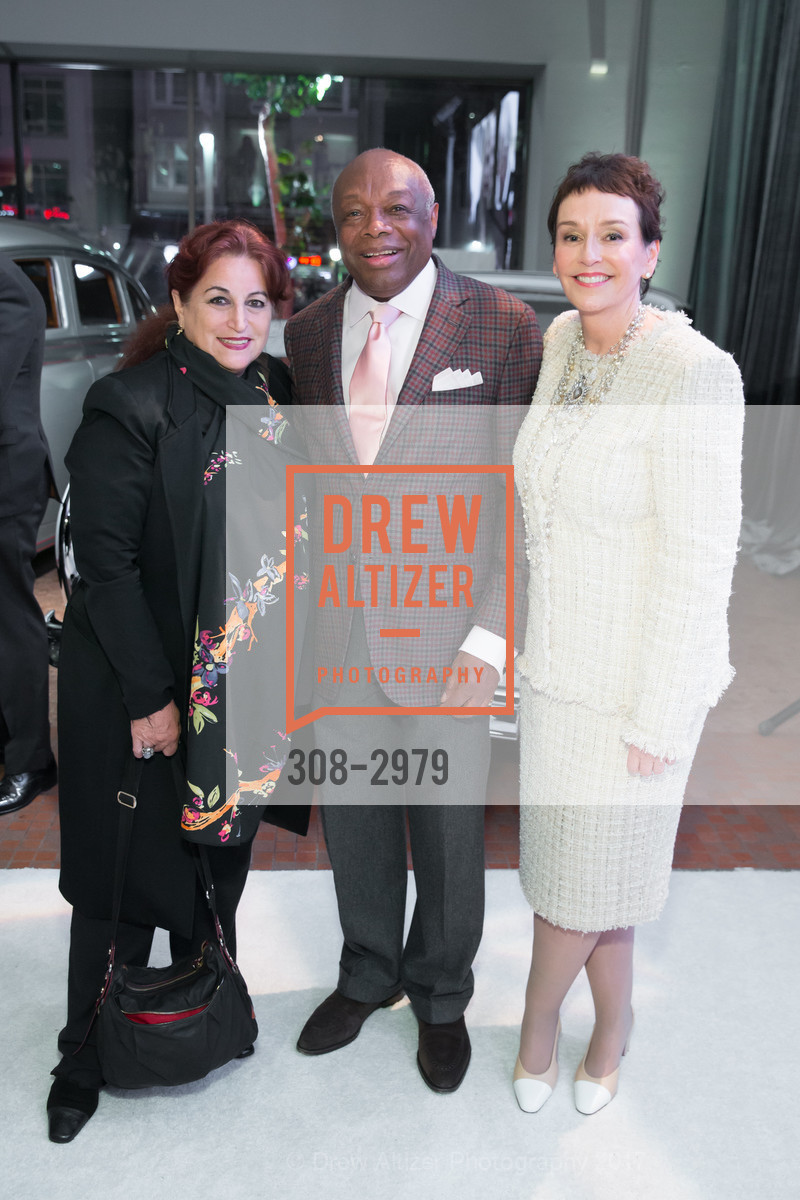 Willie Brown, Elisa Stephens, Celebration of Life for Richard A. Stephens, Academy of Art University Auto Museum. 1849 Washington Street SF, October 19th, 2017, Photo #308-2979 Willie Brown, Elisa Stephens, Photo #308-2979