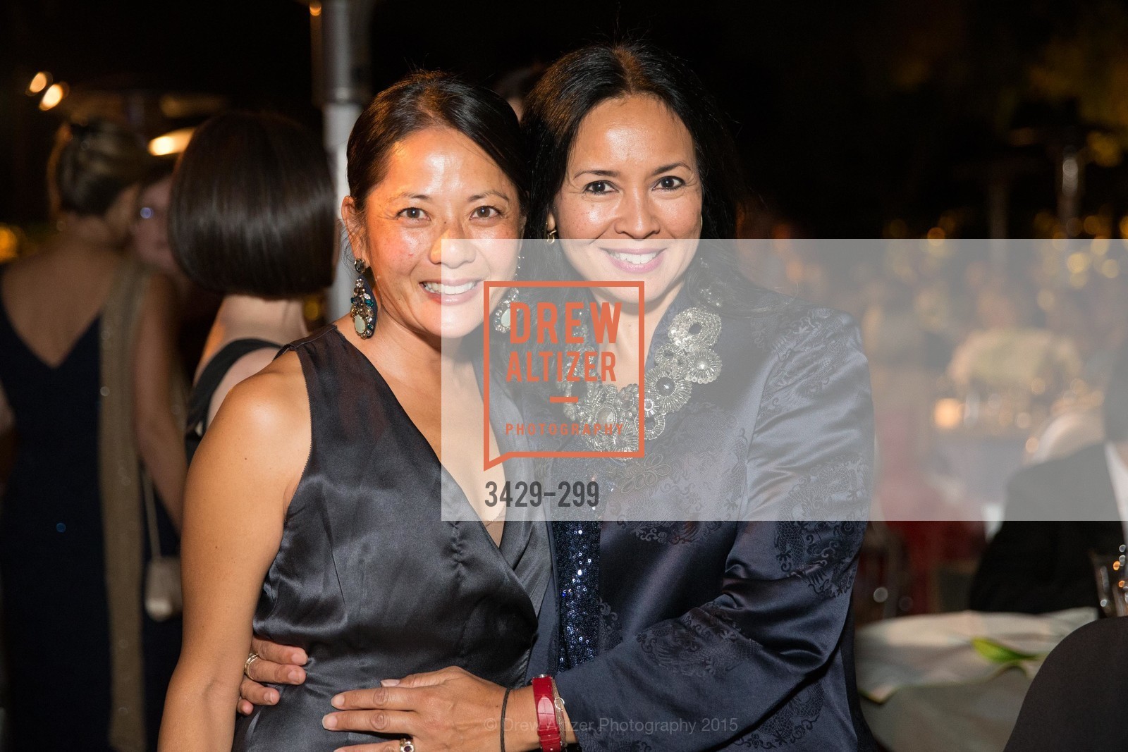 Susie Hwang, Wati Grossman, Gucci & Vogue Dinner, Stanford University. Stanford University, September 19th, 2015, Photo #3429-299 Susie Hwang, Wati Grossman, Photo #3429-299