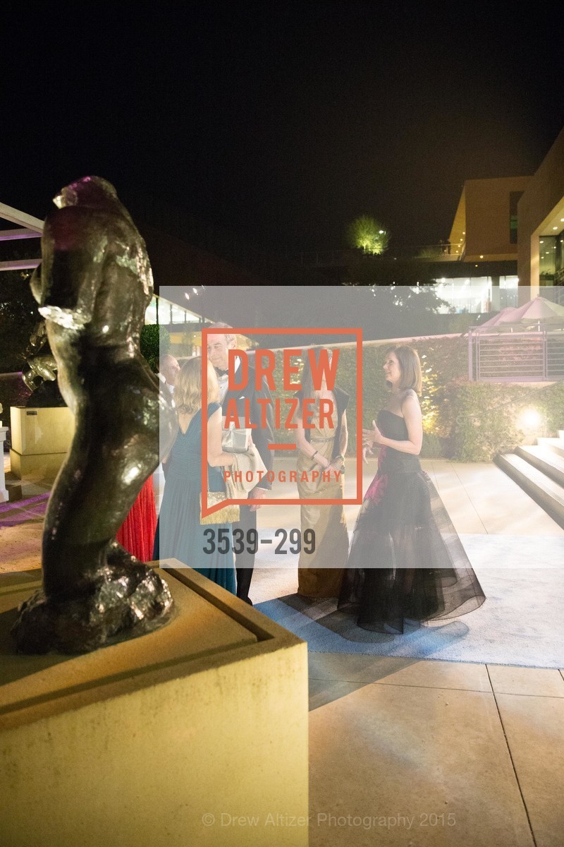 Atmosphere, Gucci & Vogue Dinner, Stanford University. Stanford University, September 19th, 2015, Photo #3539-299 Atmosphere, Photo #3539-299