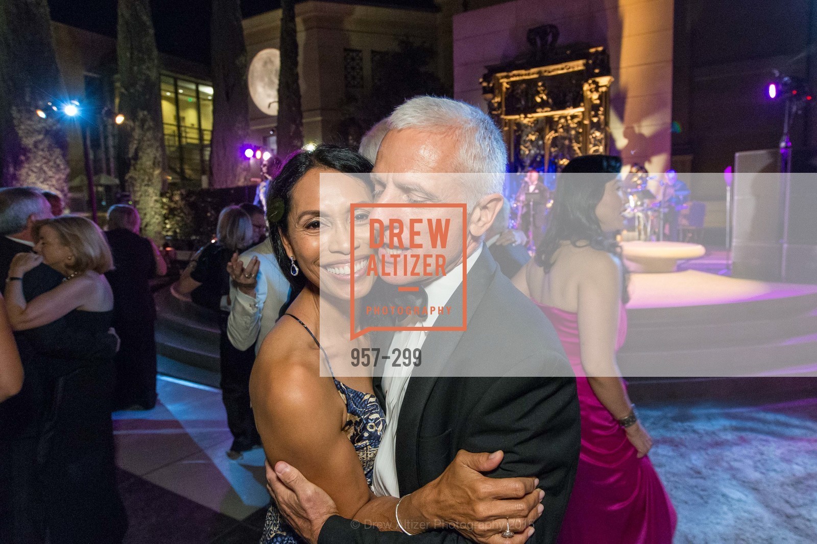 Dance Floor, Stanford University's Cantor Arts Center Presents Rodin by Moonlight, Stanford University, September 19th, 2015,Drew Altizer, Drew Altizer Photography, full-service agency, private events, San Francisco photographer, photographer california