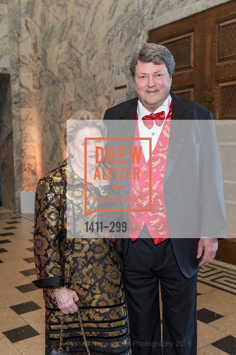 Cynthia Gunn, John Gunn, Gucci & Vogue Dinner, Stanford University. Stanford University, September 19th, 2015, Photo #1411-299 Cynthia Gunn, John Gunn, Photo #1411-299