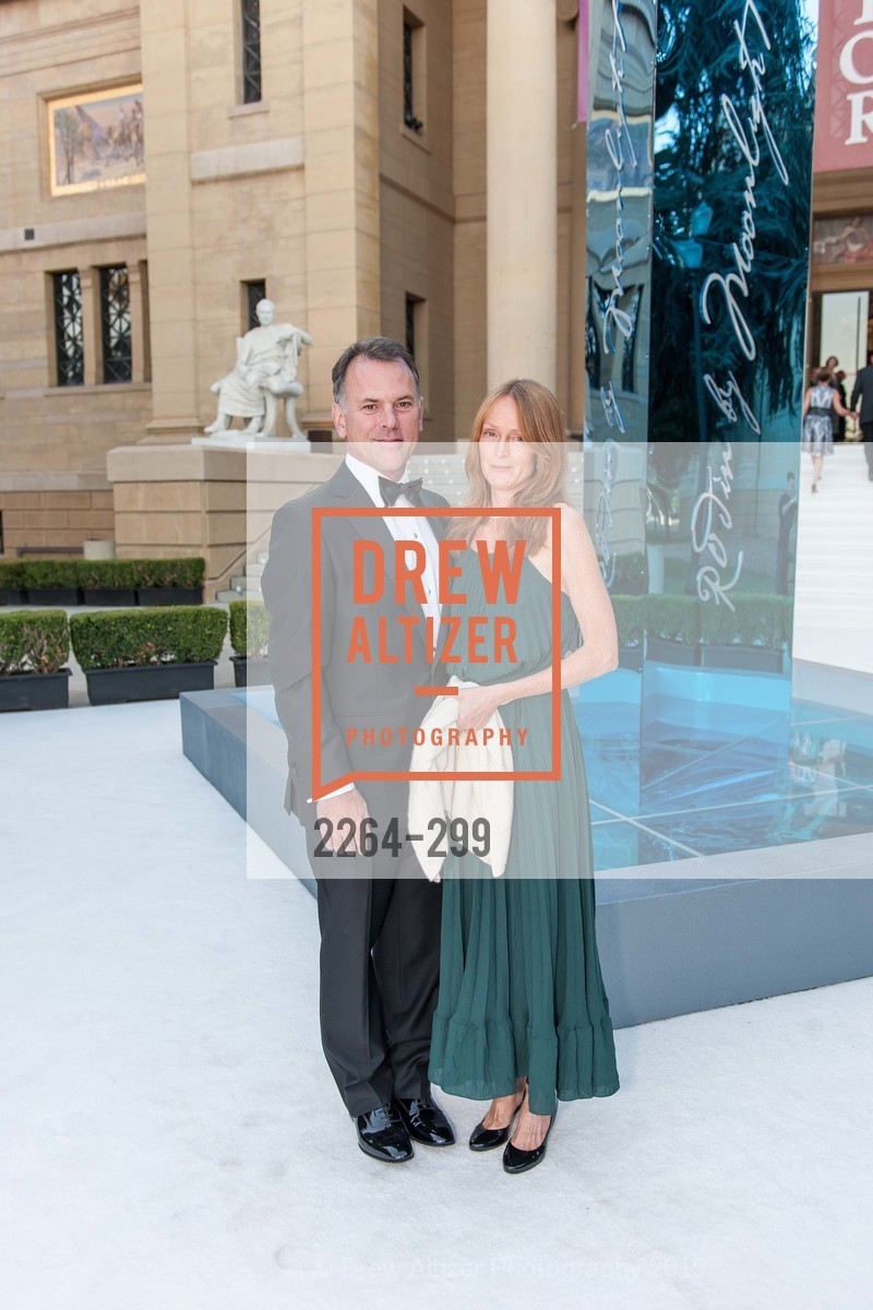 Rob Wallace, Katie Wallace, Gucci & Vogue Dinner, Stanford University. Stanford University, September 19th, 2015, Photo #2264-299 Rob Wallace, Katie Wallace, Photo #2264-299