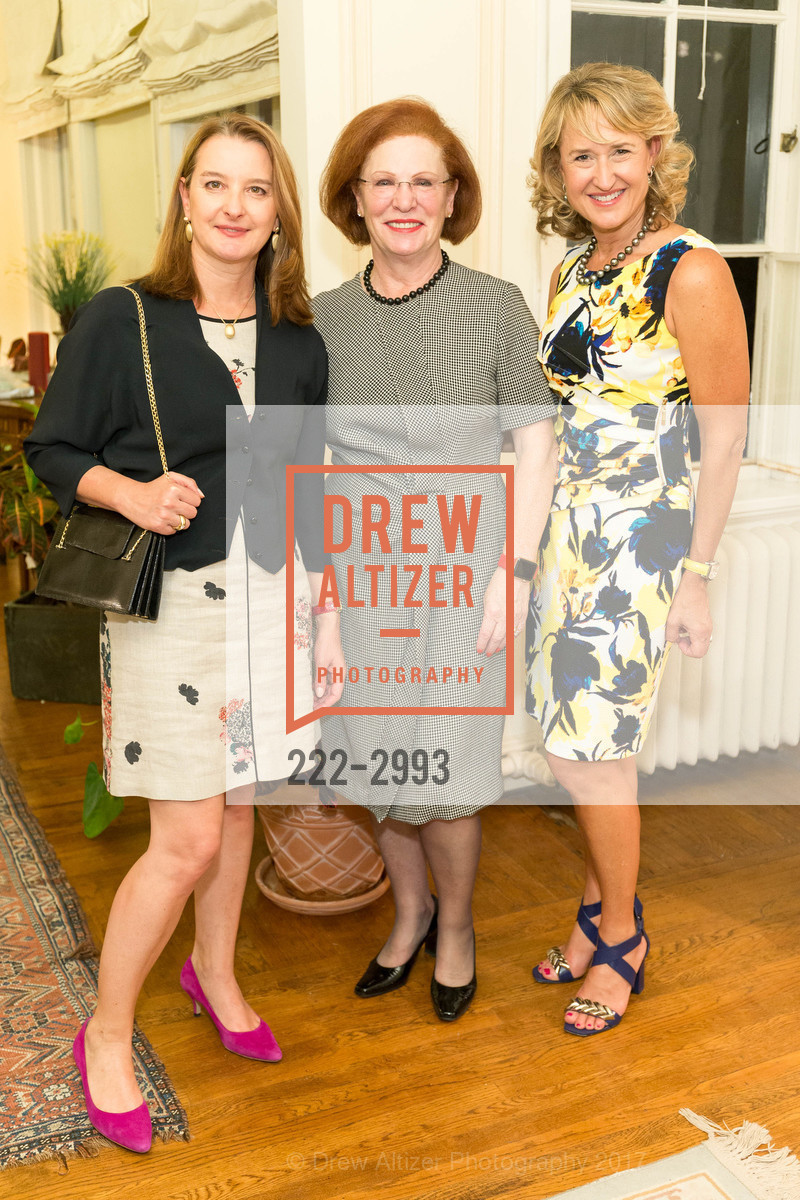 Elisabetta Ghisini, Romana Bracco, Leilani Latimer, Nicola Luisotti Honored at Italian Consulate, Italian Consulate. 2151 Broadway, October 23rd, 2017, Photo #222-2993 Elisabetta Ghisini, Romana Bracco, Leilani Latimer, Photo #222-2993