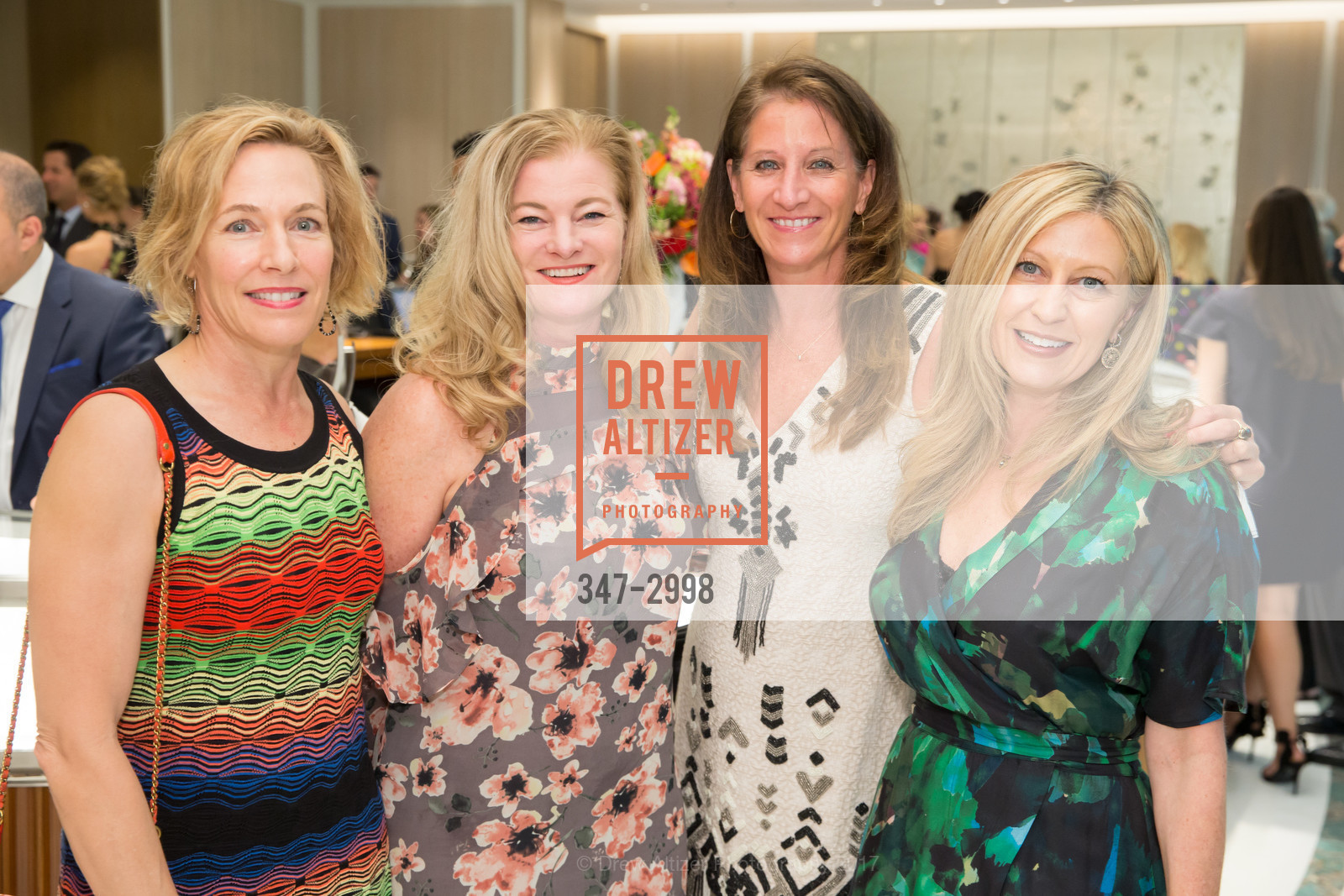Linda Morrell, Rene Rodman, Laura Bass, Tiffany & Co. along with The SF Ballet hosts a Cocktail Event 2017, Tiffany & Co. 350 Post St SF , California, October 26th, 2017, Photo #347-2998 Linda Morrell, Rene Rodman, Laura Bass, Photo #347-2998