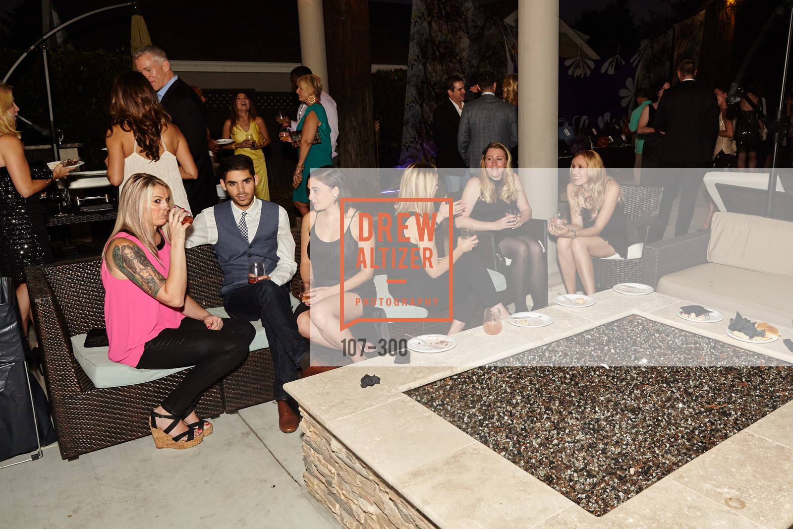 Atmosphere, Breast Cancer Awareness Fund Presents This Old Bag Silicon Valley Preview Party, Private Residence, September 19th, 2015,Drew Altizer, Drew Altizer Photography, full-service event agency, private events, San Francisco photographer, photographer California