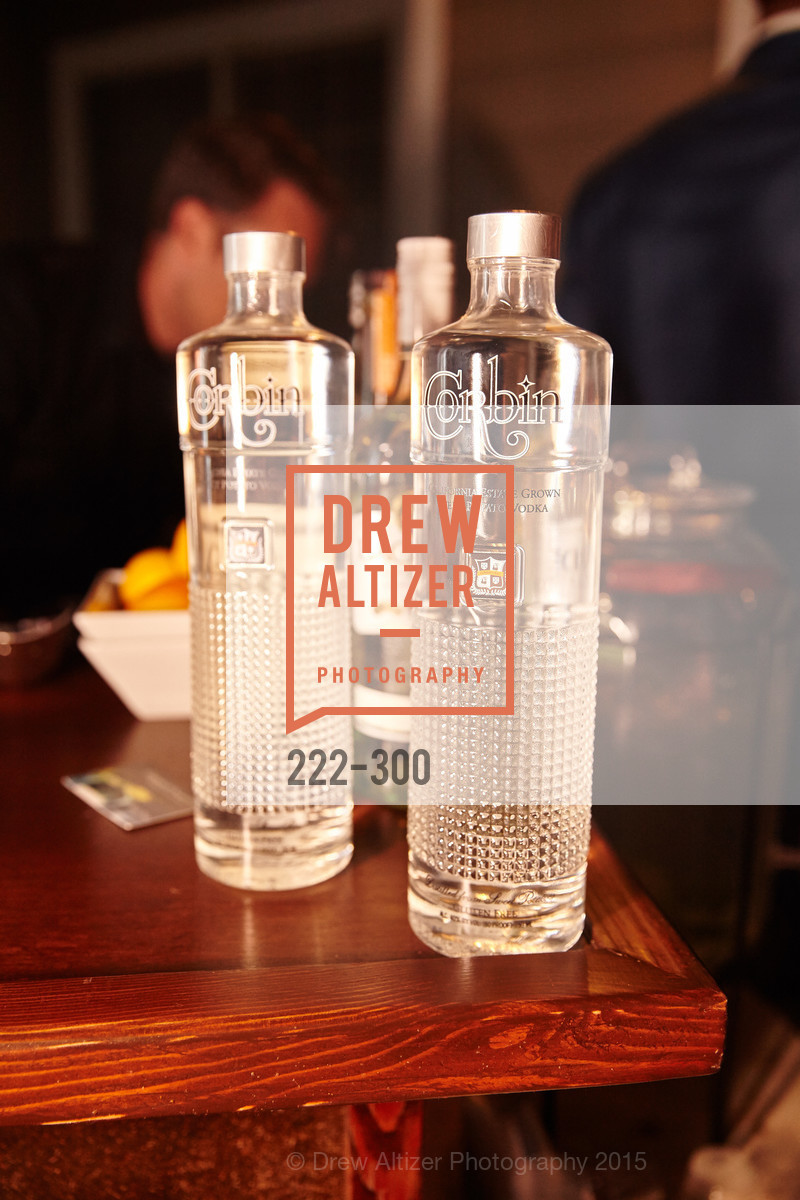 Atmosphere, Breast Cancer Awareness Fund Presents This Old Bag Silicon Valley Preview Party, Private Residence, September 19th, 2015,Drew Altizer, Drew Altizer Photography, full-service agency, private events, San Francisco photographer, photographer california