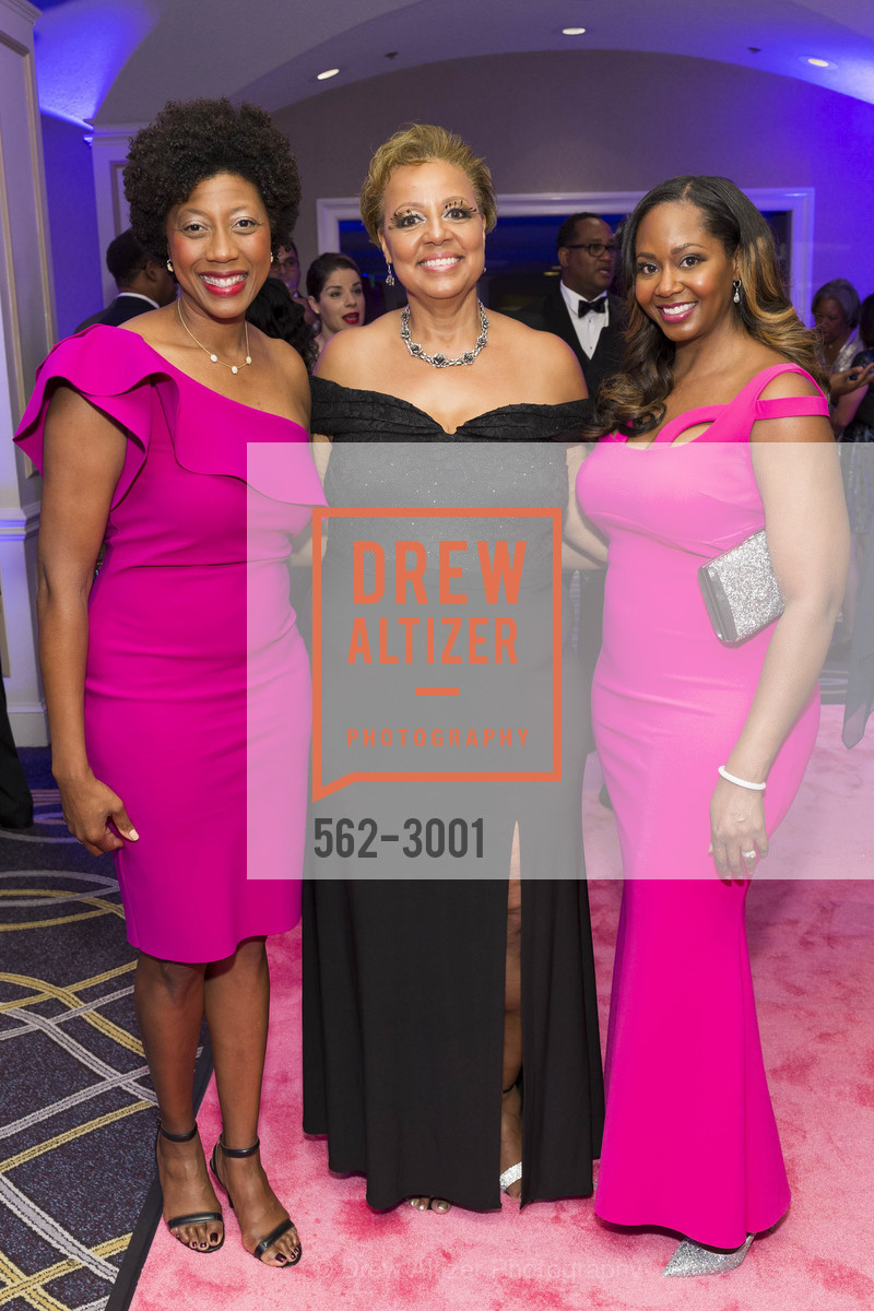 Wanda Cole-Frieman, Hope Scott, Shannon Datcher, Photo #562-3001