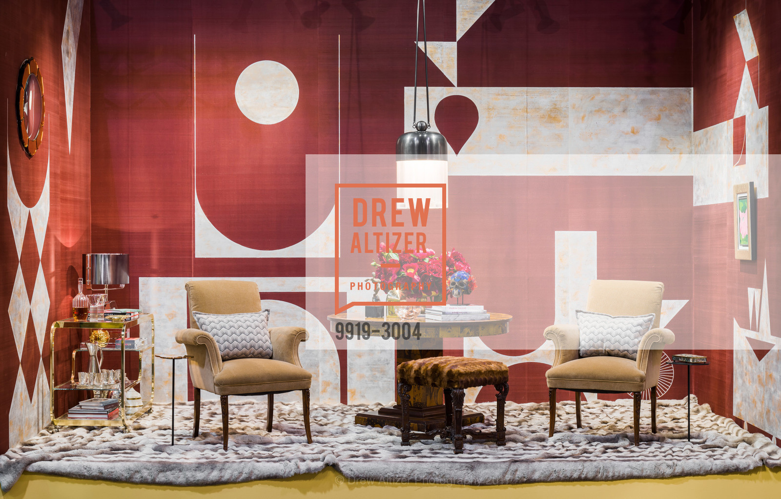 Atmosphere, The San Francisco Fall Art & Antiques Show Opening Night Preview Gala, Fort Mason Center, Festival Pavilion. 2 Marina Blvd, San Francisco, CA 94123, October 25th, 2017, Photo #9919-3004 Atmosphere, Photo #9919-3004