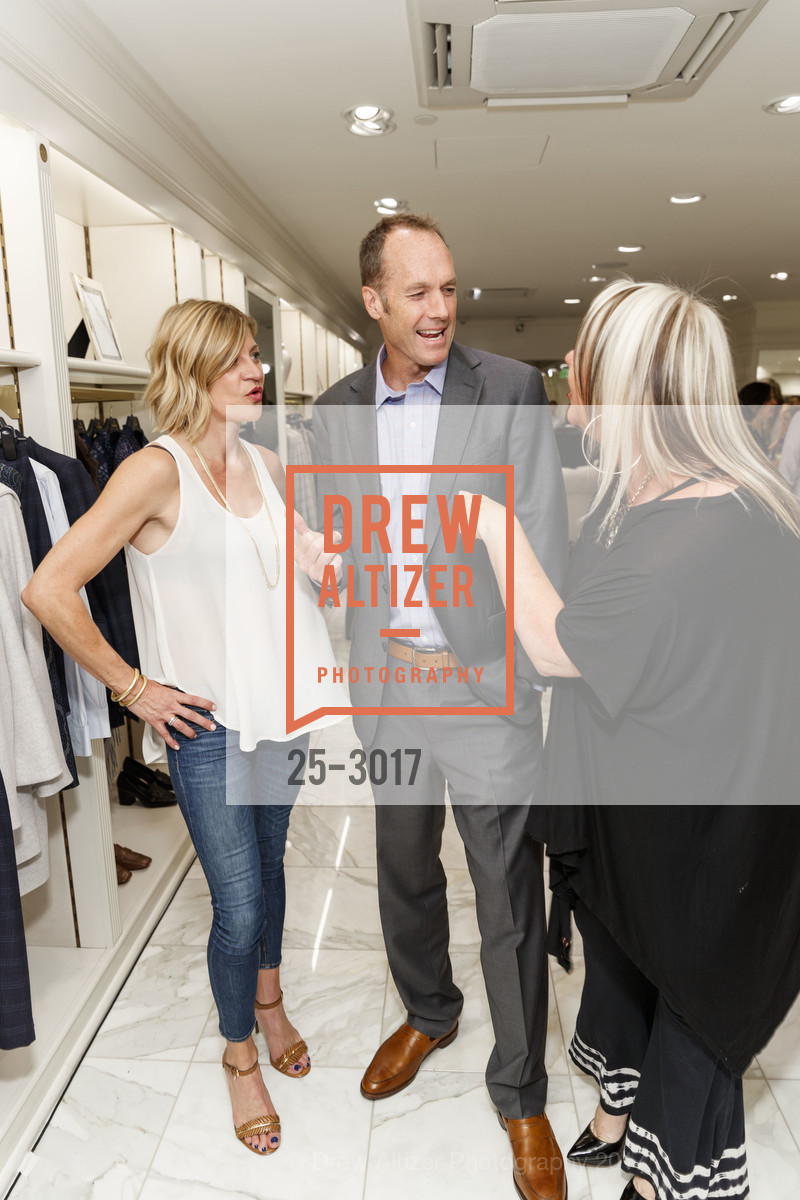 Danielle Madeira, Doug Hendrickson, Lori Puccinelli Stern, Gentry Magazine Entertainment Issue Launch hosted by BROOKS BROTHERS, Brooks Brothers, October 26th, 2017, Photo #25-3017 Danielle Madeira, Doug Hendrickson, Lori Puccinelli Stern, Photo #25-3017
