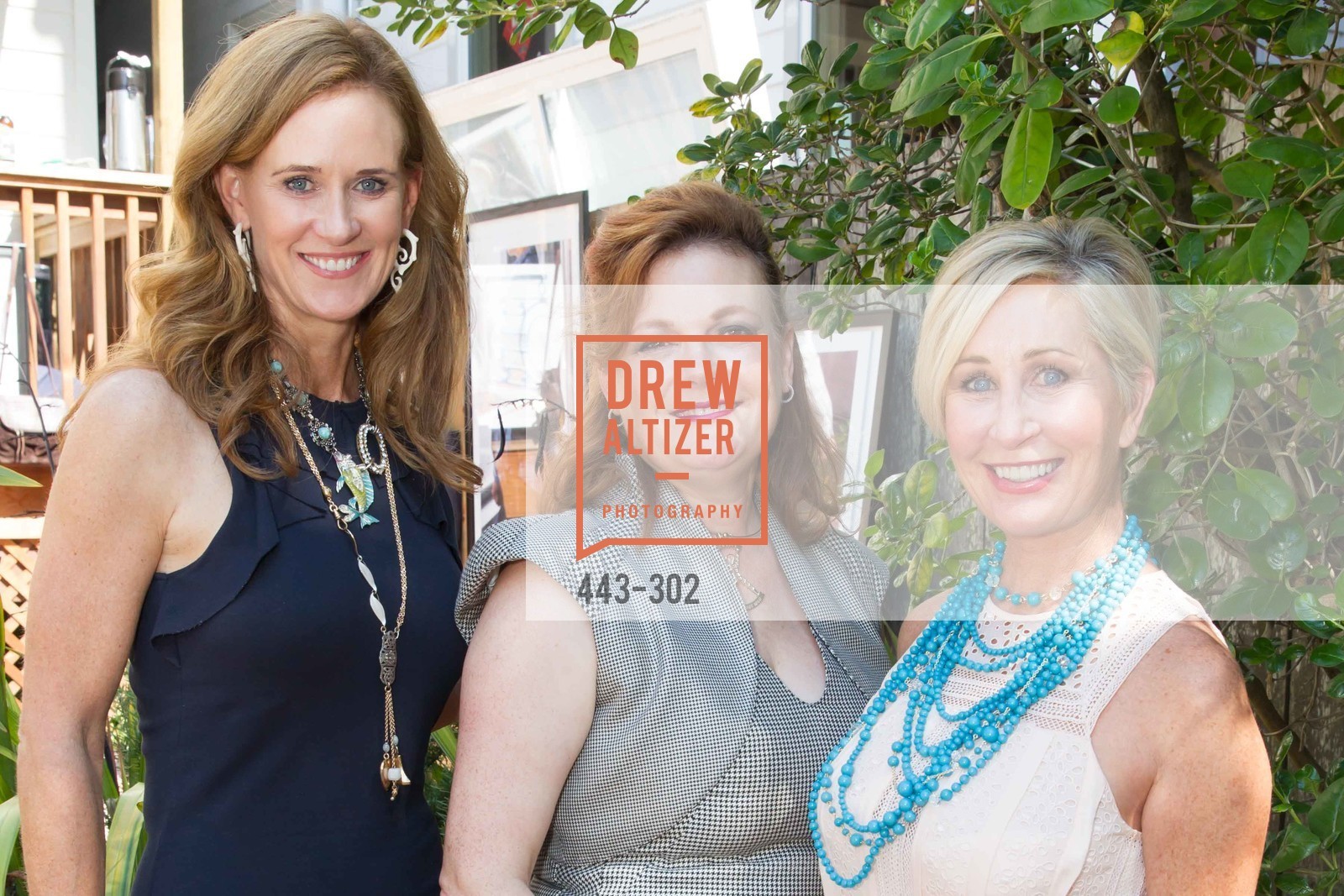 Sukey Forbes, Jennifer Raiser, Lisa Keith, Gucci & Vogue Dinner, Blanc. Blanc, . 3615 Sacramento SF, Photo #443-302 Sukey Forbes, Jennifer Raiser, Lisa Keith, Photo #443-302