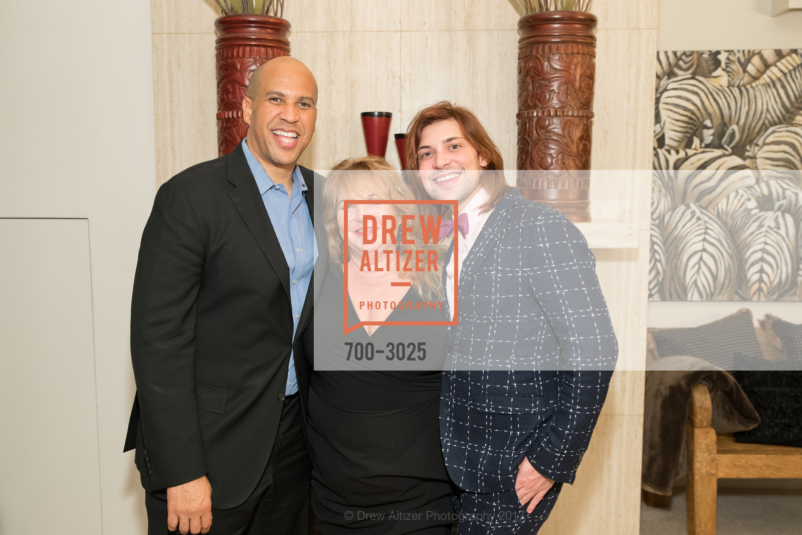 Cory Booker, Lisa Christensen, Kyle Ferari-Munoz, Photo #700-3025