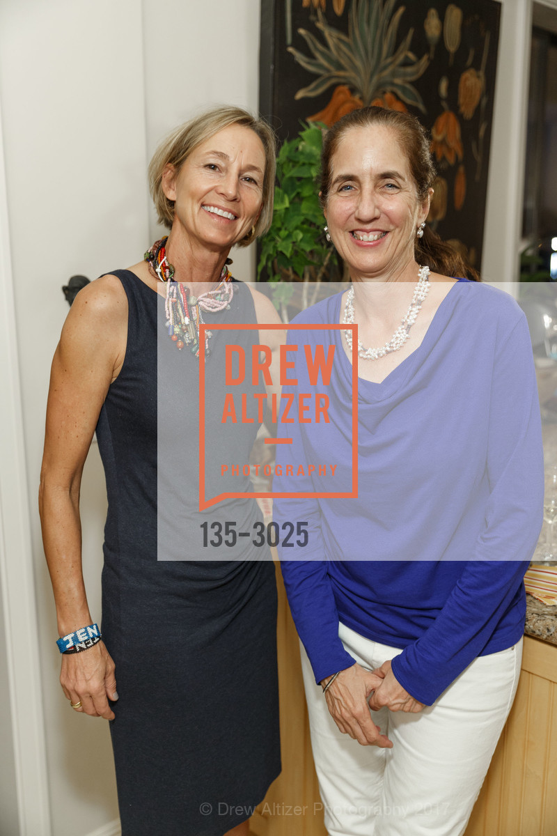 Jennifer Nichols, Neysa Furey, Reception and Dinner for Senator Cory Booker, Private Residence, October 27th, 2017, Photo #135-3025 Jennifer Nichols, Neysa Furey, Photo #135-3025