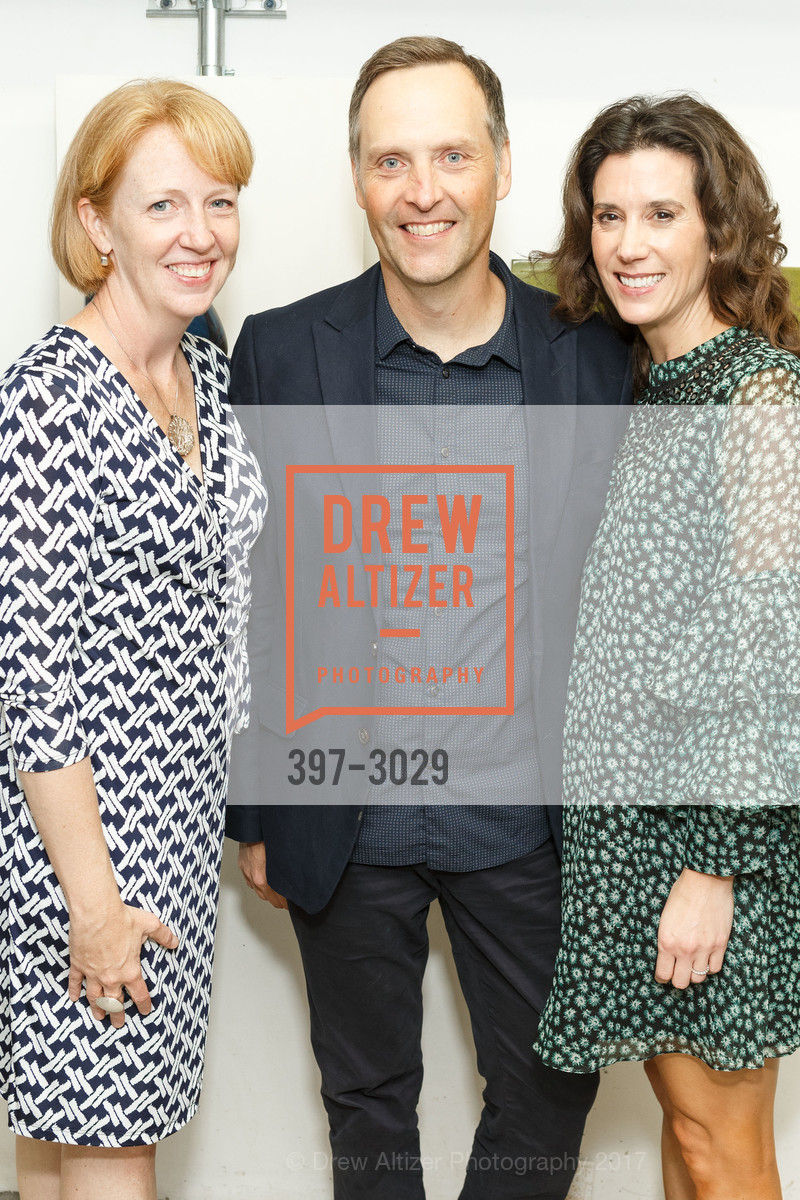 Karleen Stern, Paul Munson, Yasha Morehouse, Museum Craft Design's Big Bid Bash Annual Fundraiser, 1135 N Amphlett Blvd. 1135 N Amphlett Blvd, October 28th, 2017, Photo #397-3029 Karleen Stern, Paul Munson, Yasha Morehouse, Photo #397-3029