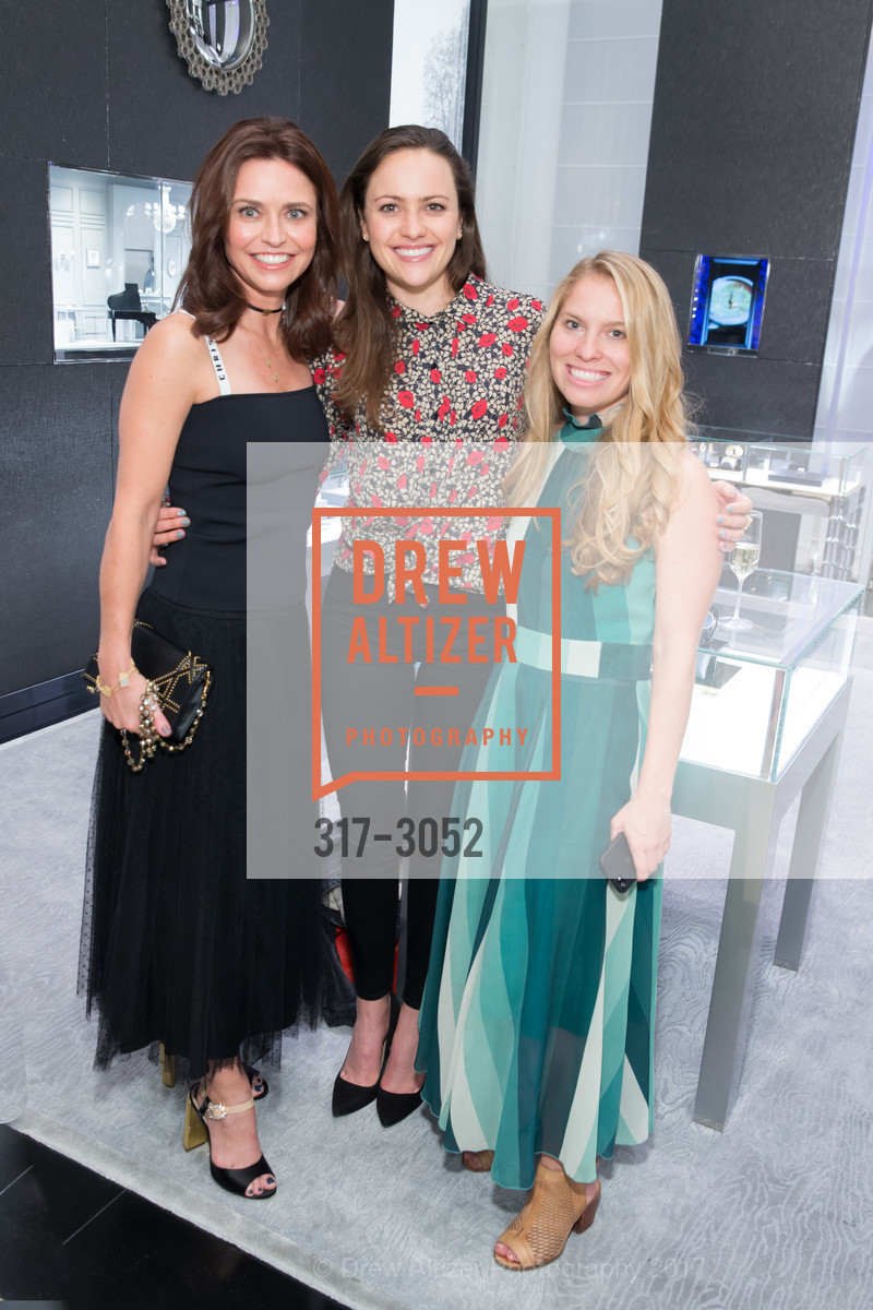 Kirsten Greene, Nicole Johnson, Kristina Simmons, Photo #317-3052