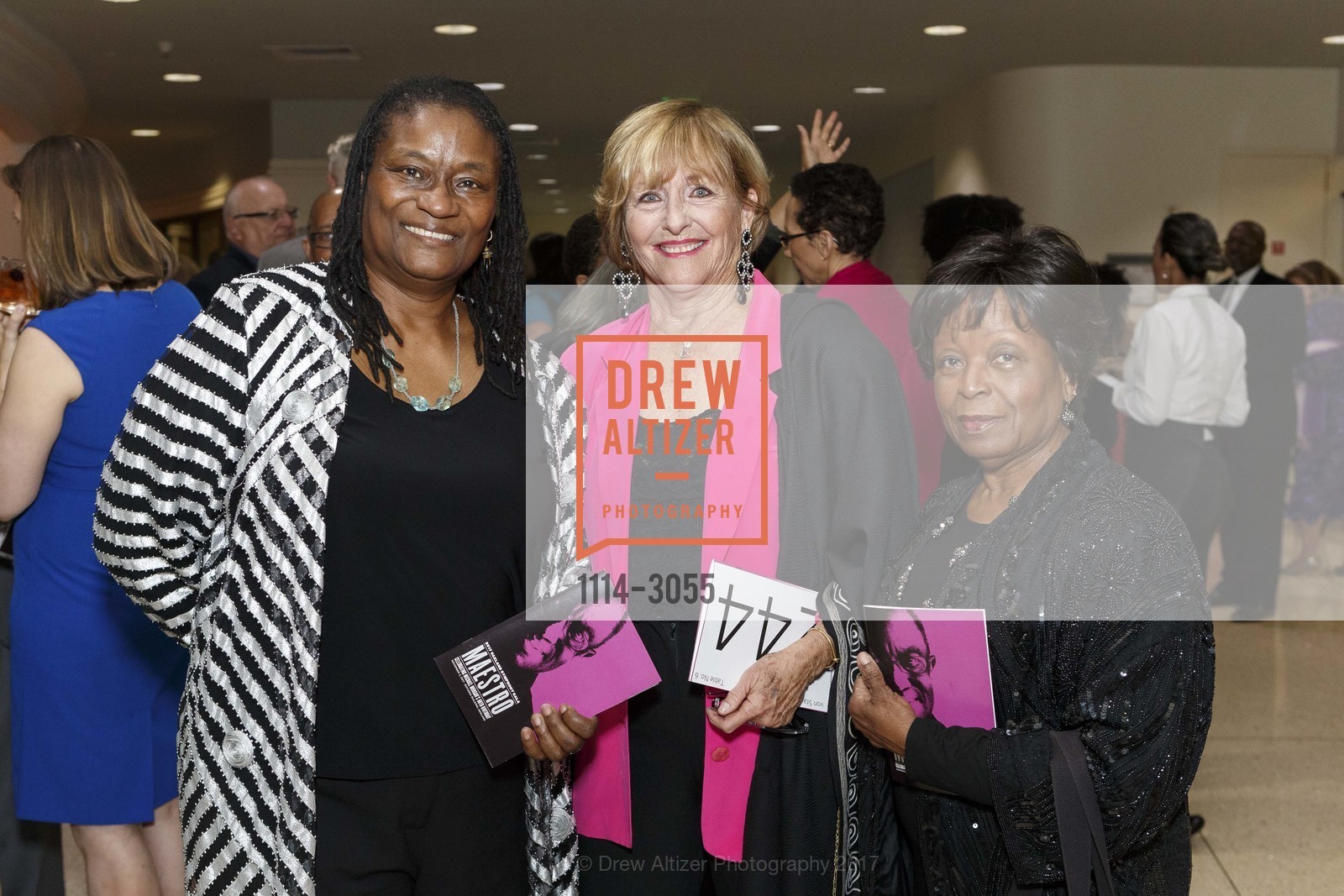 Lynne Morrow, Frederica von Stade, Loni Williams, Maestro - 2017 Oakland Symphony Gala, Oakland Symphony. 300 Frank H Ogawa Plaza, Oakland, CA 94612, November 4th, 2017, Photo #1114-3055 Lynne Morrow, Frederica von Stade, Loni Williams, Photo #1114-3055