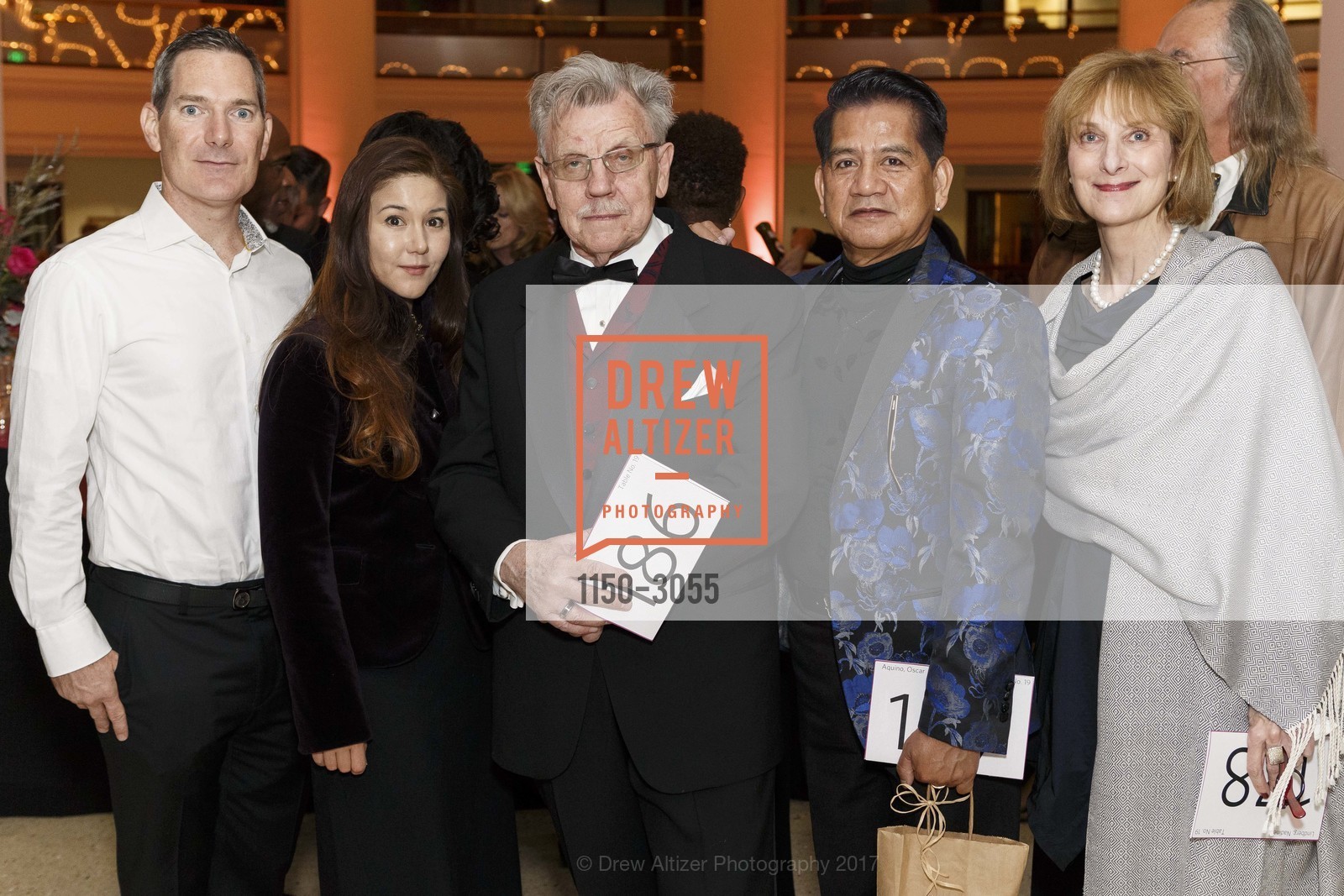 Todd Lynch, Amy Reichenbach, Karl Mettinger, Oscar Aquino, Nadine Lindberg, Maestro - 2017 Oakland Symphony Gala, Oakland Symphony. 300 Frank H Ogawa Plaza, Oakland, CA 94612, November 4th, 2017, Photo #1150-3055 Todd Lynch, Amy Reichenbach, Karl Mettinger, Oscar Aquino, Nadine Lindberg, Photo #1150-3055