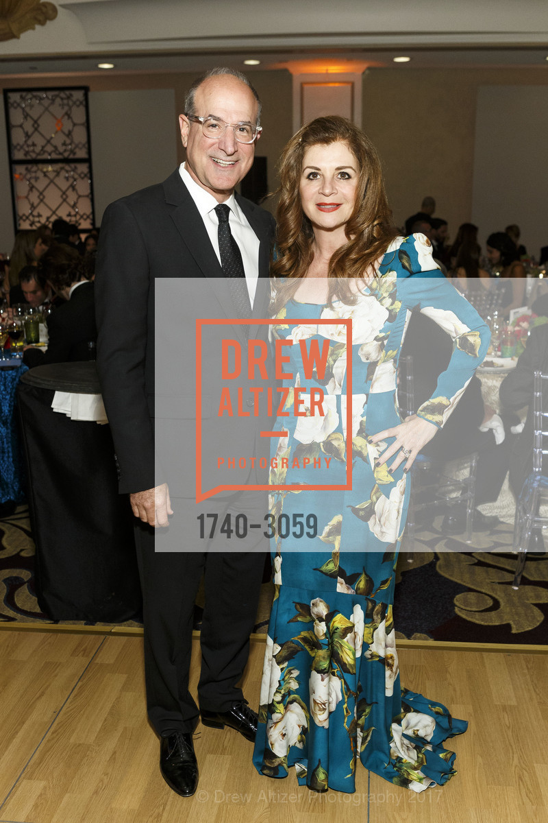Victor Makras, Farah Makras, Photo #1740-3059