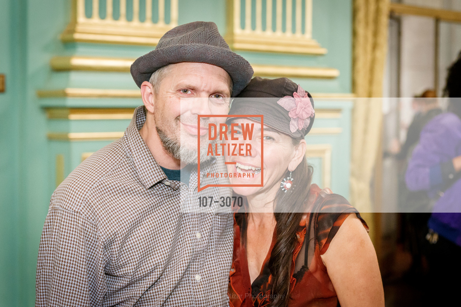 Jonathan Youtt, Veronica Ramirez, Photo #107-3070