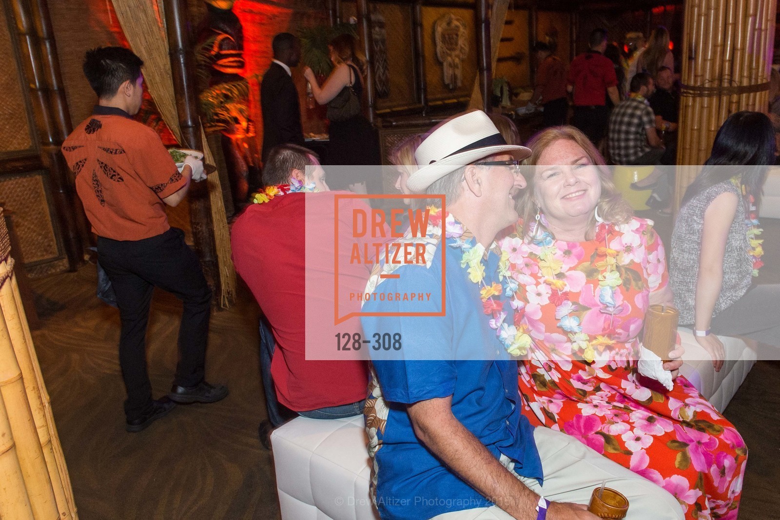 Kevin Rockwell, Karen Lodder, Gucci & Vogue Dinner, Fairmont. Fairmont, September 23rd, 2015, Photo #128-308 Kevin Rockwell, Karen Lodder, Photo #128-308