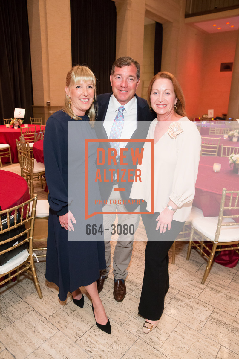 Sonja Perkins, Kathleen Deery, Jon Perkins, Photo #664-3080
