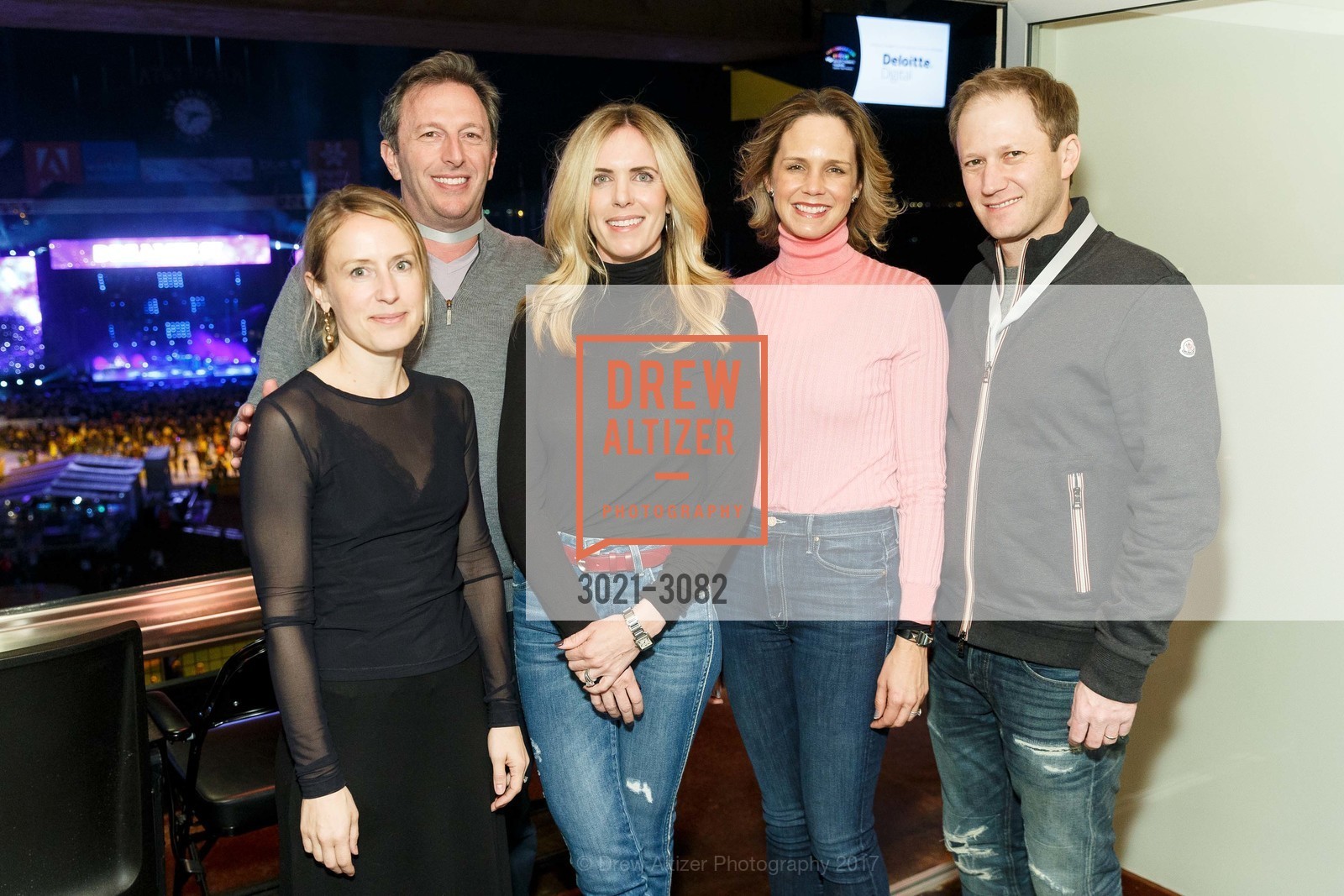 Leah Weinberg, Rocky Fried, Ali Fried, Jessica Moment Jason Moment, Dreamforce 2017 Concert for UCSF Benioff Children's Hospital, AT&T Park and Pier 48, November 8th, 2017, Photo #3021-3082 Leah Weinberg, Rocky Fried, Ali Fried, Jessica Moment Jason Moment, Photo #3021-3082