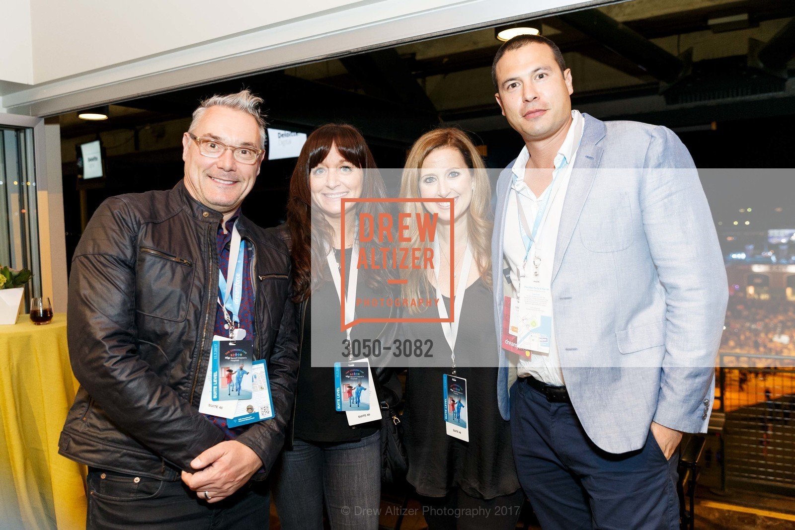 James Whitemore, Tracy Sussholz, Jean English, John Hockoa, Dreamforce 2017 Concert for UCSF Benioff Children's Hospital, AT&T Park and Pier 48, November 8th, 2017, Photo #3050-3082 James Whitemore, Tracy Sussholz, Jean English, John Hockoa, Photo #3050-3082