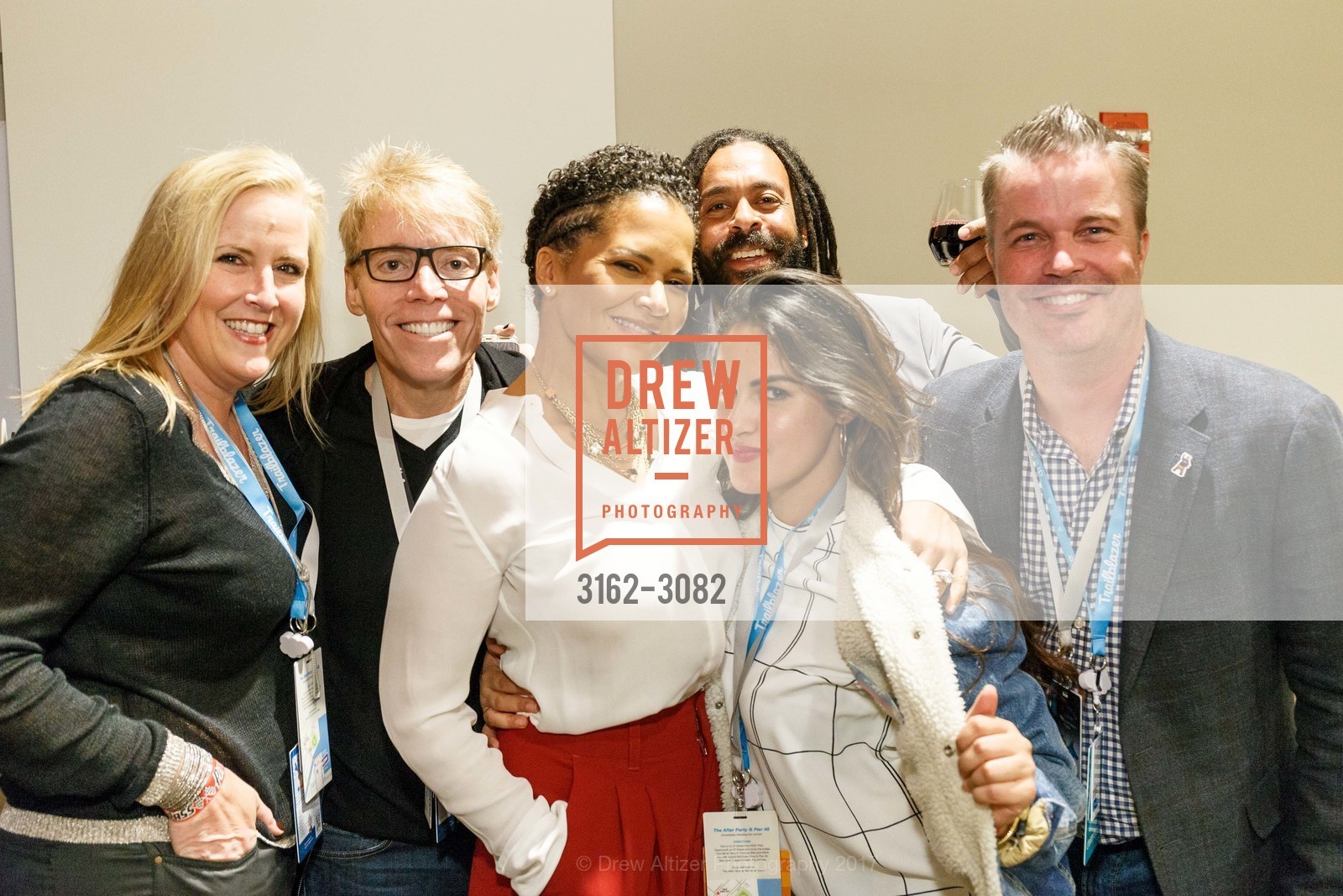 Mary Nell, John Herbert, Christina Jones, Jason Jones, Dreamforce 2017 Concert for UCSF Benioff Children's Hospital, AT&T Park and Pier 48, November 8th, 2017, Photo #3162-3082 Mary Nell, John Herbert, Christina Jones, Jason Jones, Photo #3162-3082