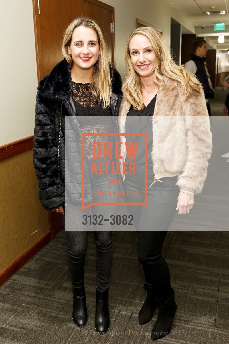 Brielle Mariucci, Julia Brown, Dreamforce 2017 Concert for UCSF Benioff Children's Hospital, AT&T Park and Pier 48, November 8th, 2017, Photo #3132-3082 Brielle Mariucci, Julia Brown, Photo #3132-3082