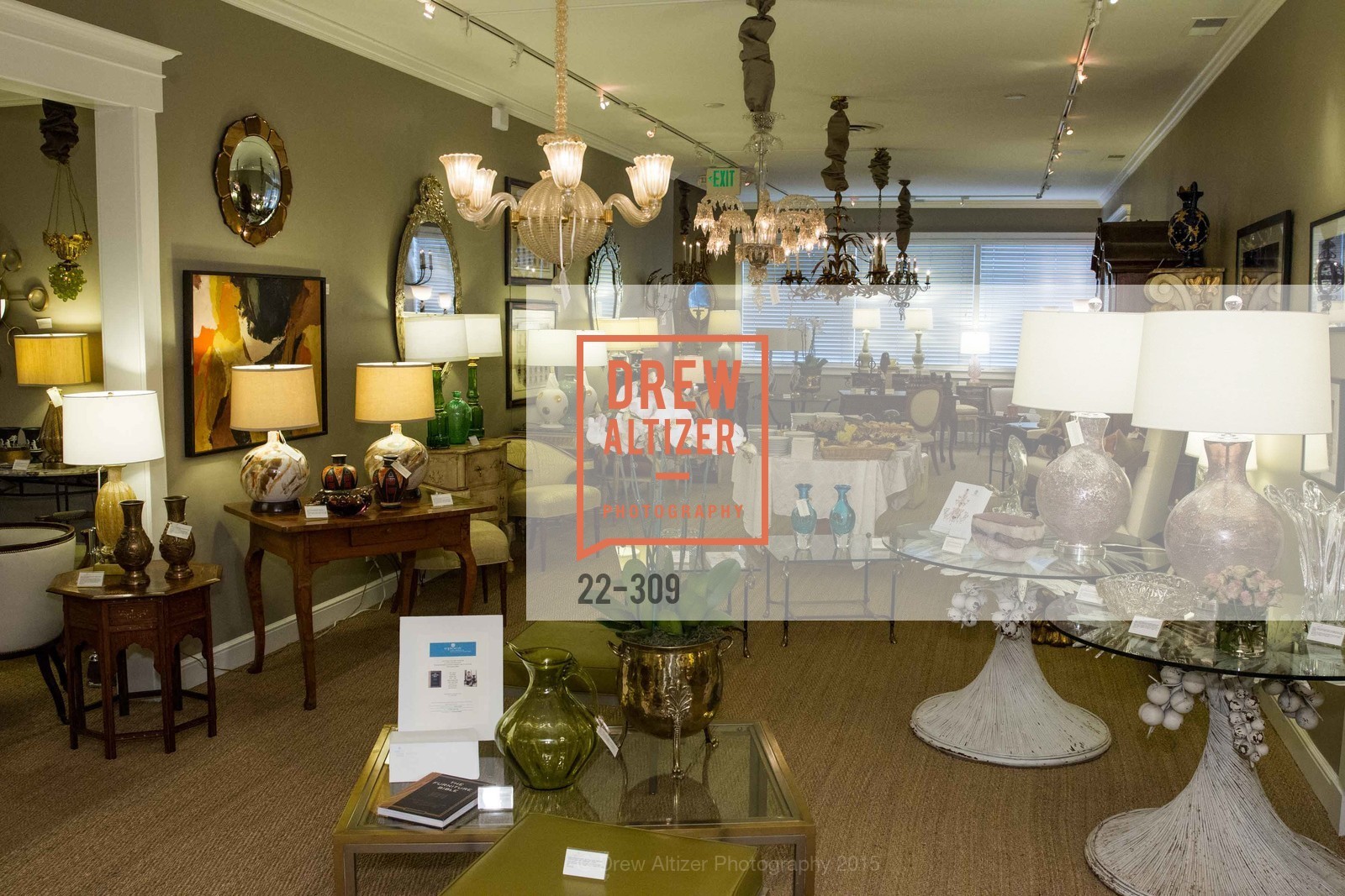 Atmosphere, The San Francisco Fall Antiques Show Designer's Circle cocktail party hosted by epoca, Epoca, September 23rd, 2015,Drew Altizer, Drew Altizer Photography, full-service agency, private events, San Francisco photographer, photographer california