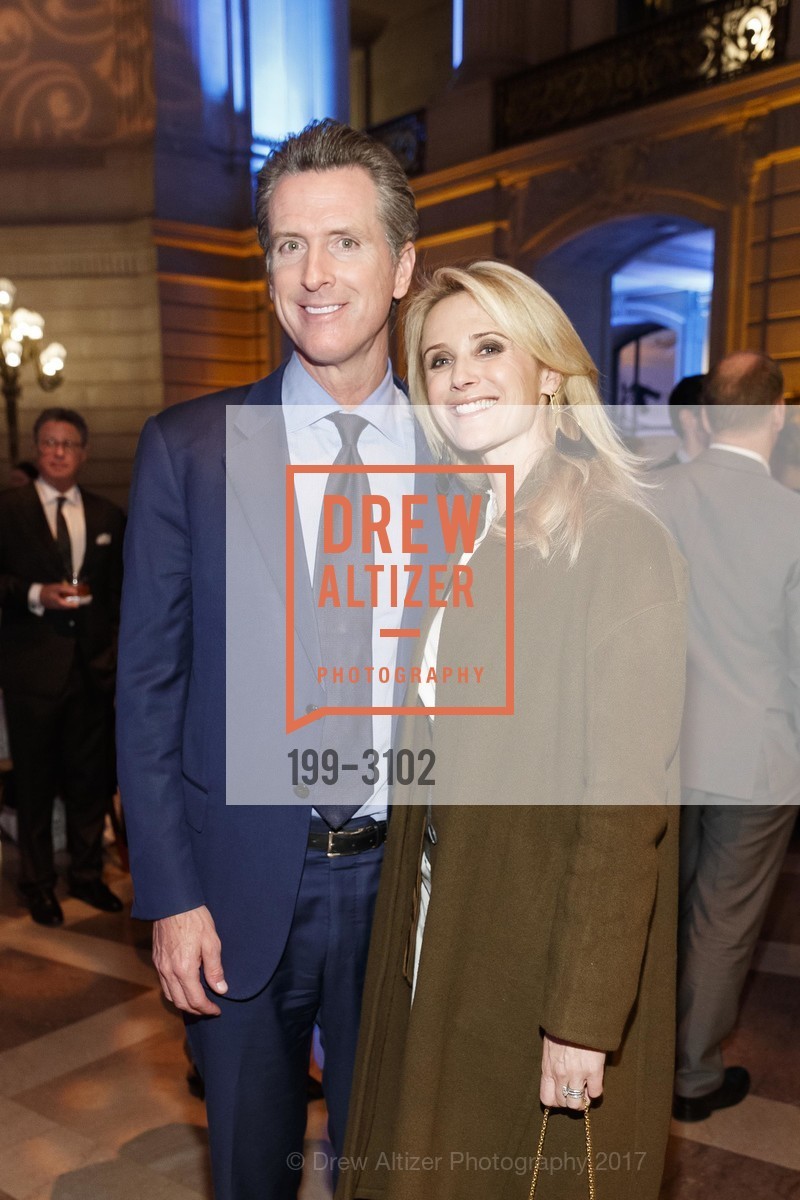 Gavin Newsom, Jennifer Siebel Newsom, Photo #199-3102