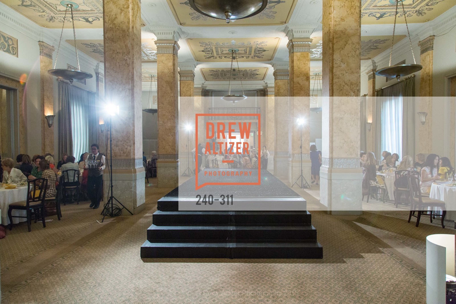 Gucci & Vogue Dinner, Metropolitan Club. Metropolitan Club, . 640 Sutter Street, September 24th, 2015, Photo #240-311 Photo #240-311