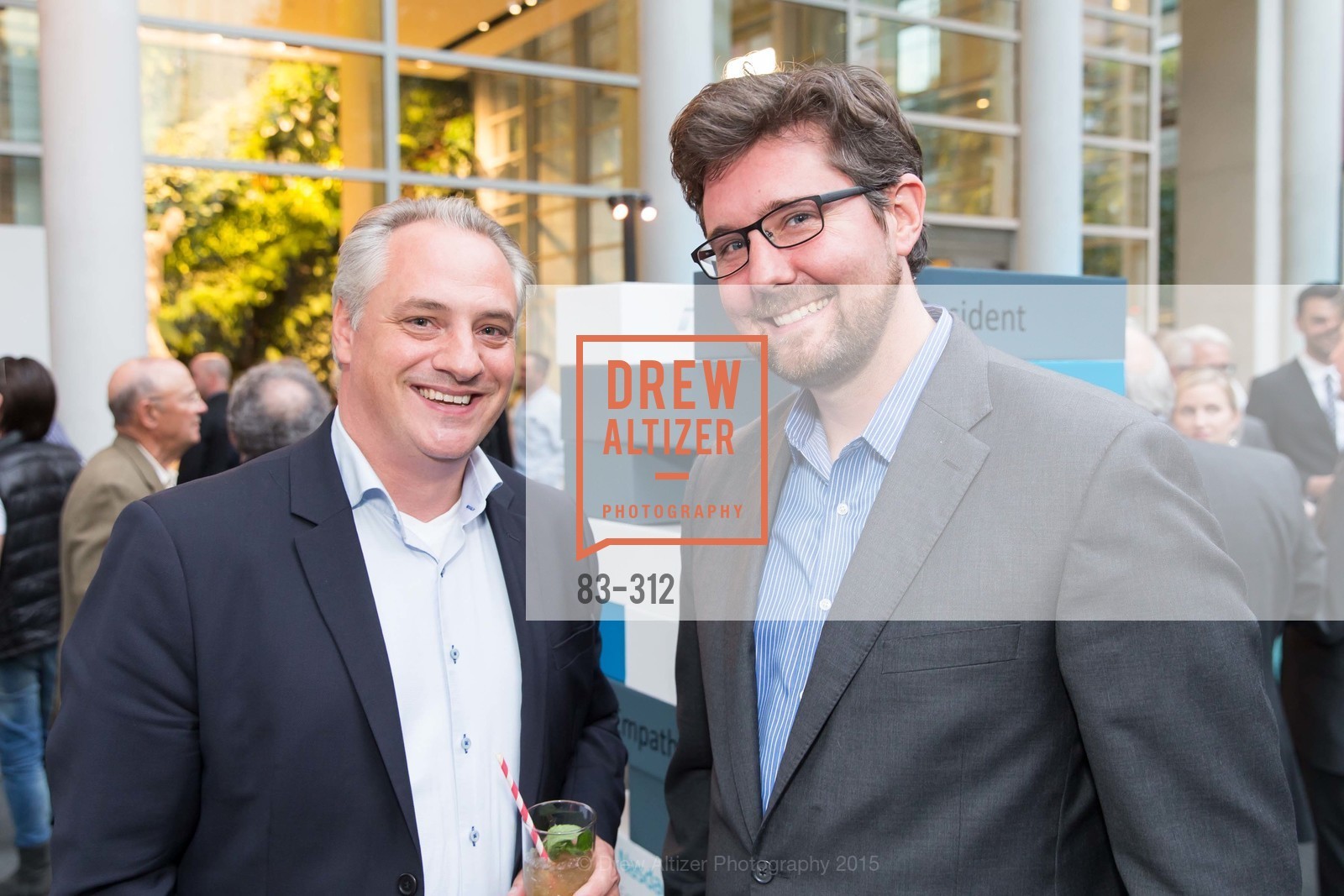 Julien Uhlig, Jeff Thomas, Gucci & Vogue Dinner, Foundry III. Foundry III, . 505 Howard Street, September 24th, 2015, Photo #83-312 Julien Uhlig, Jeff Thomas, Photo #83-312
