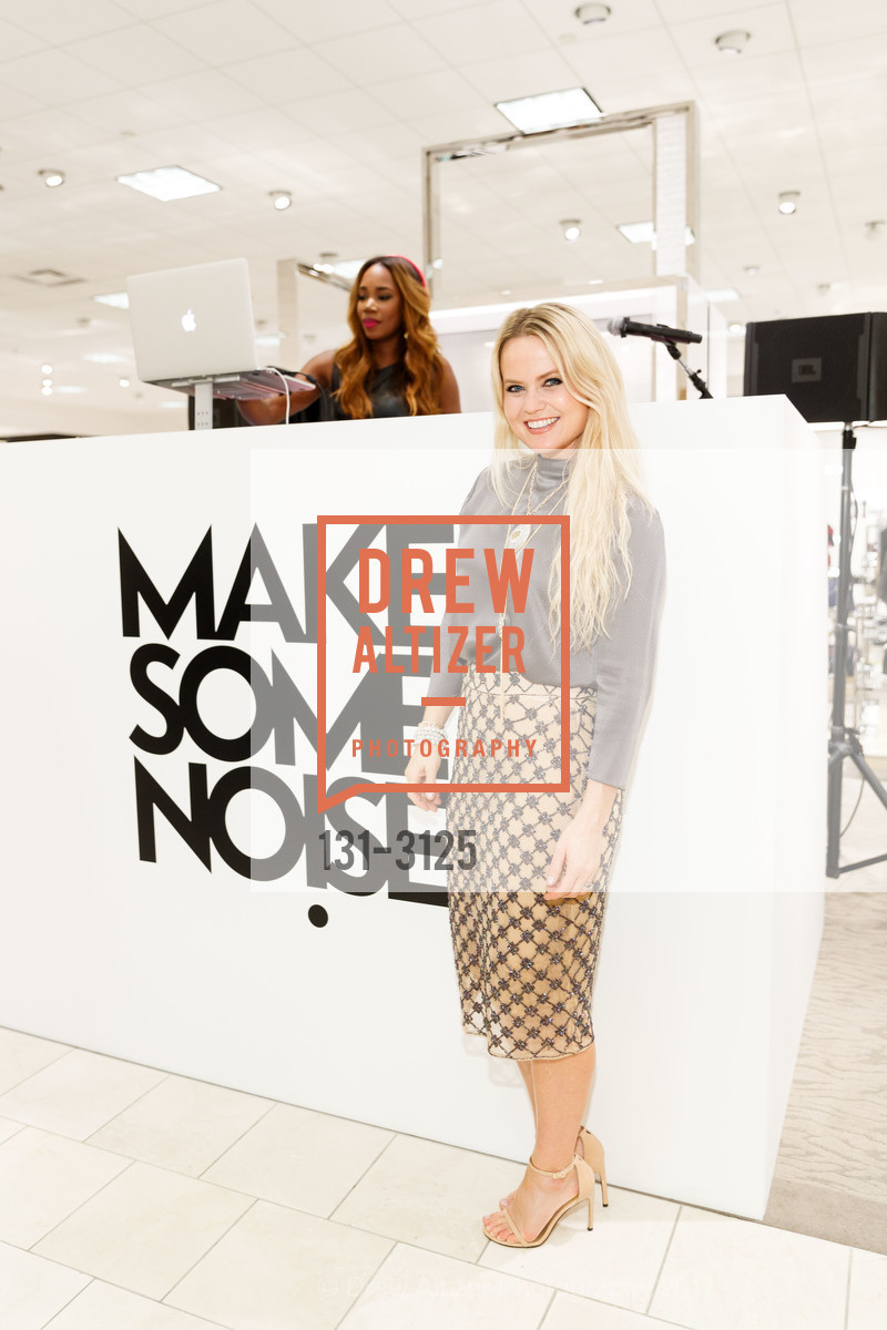 DJ Kiss, Katie Dixon, MAKE SOME NOISE hosted by NEIMAN MARCUS PALO ALTO and VH1 Save the Music and sponsored by AMEX, Neiman Marcus Palo Alto. 400 Stanford Shopping Center, November 14th, 2017, Photo #131-3125 DJ Kiss, Katie Dixon, Photo #131-3125