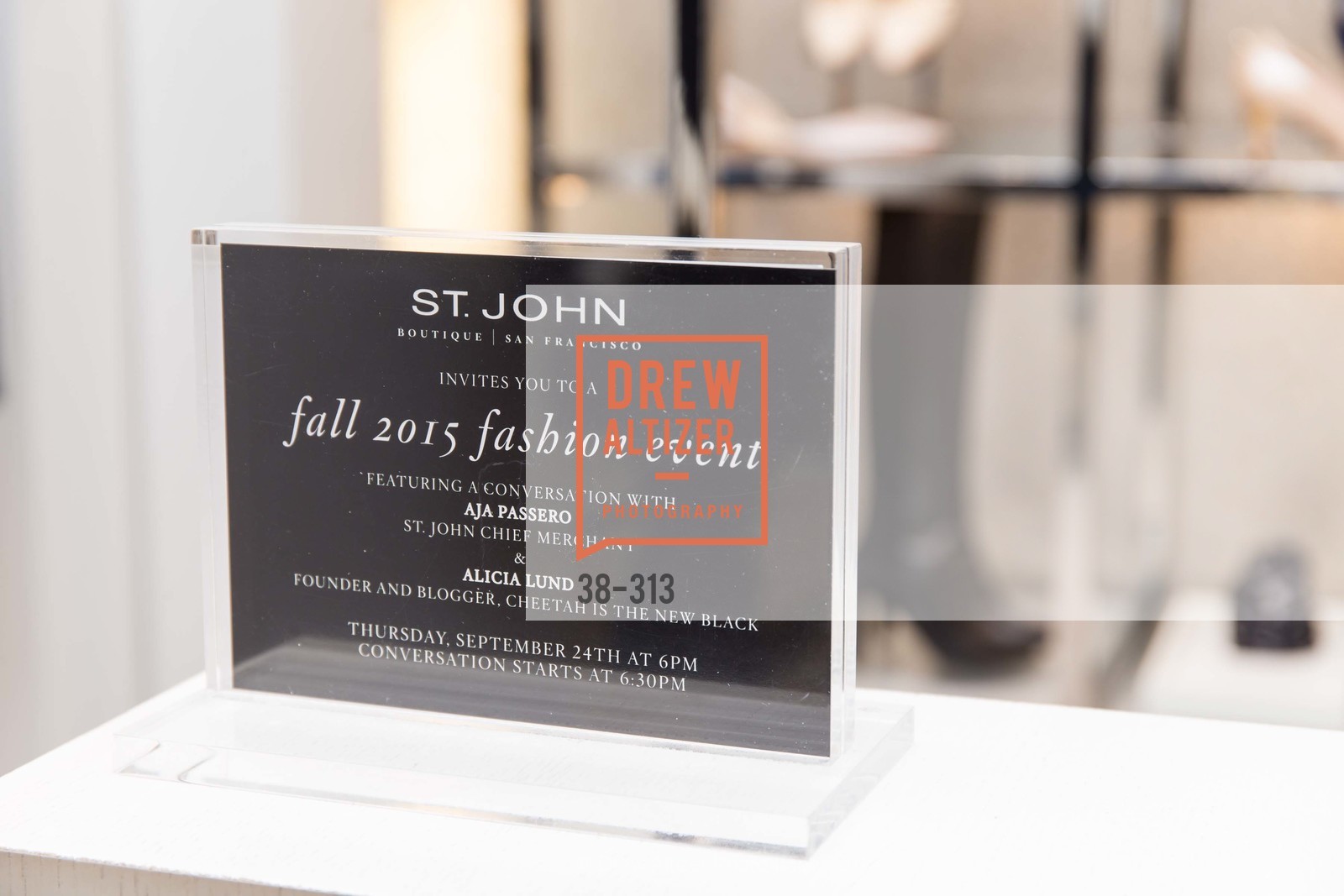 Atmosphere, St. John in Converstation, St John Boutique, September 24th, 2015,Drew Altizer, Drew Altizer Photography, full-service agency, private events, San Francisco photographer, photographer california