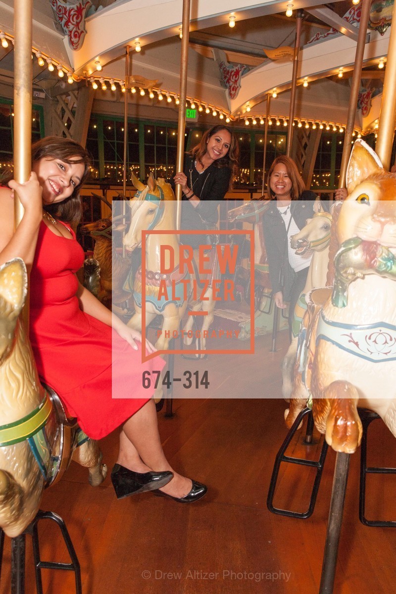 Nancy Gomez, Christina Luz, Lana Reyes, Gucci & Vogue Dinner, San Francisco Zoo. San Francisco Zoo, Photo #674-314 Nancy Gomez, Christina Luz, Lana Reyes, Photo #674-314