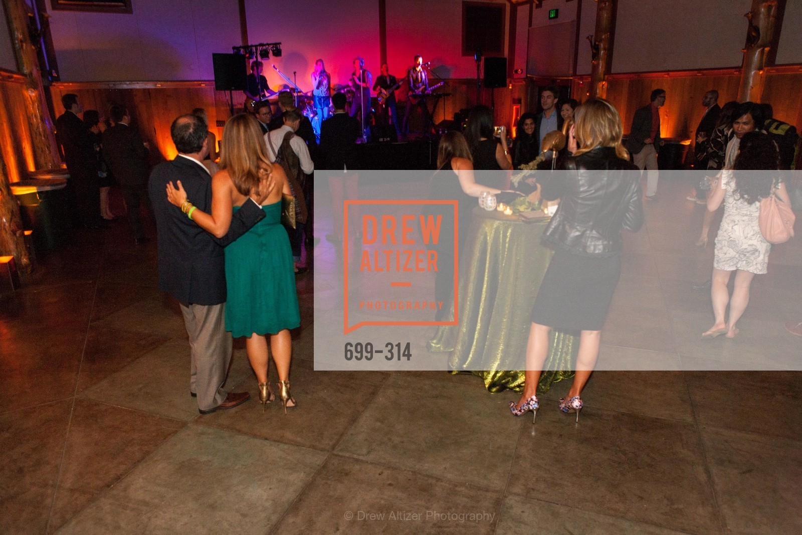 Dance Floor, Gucci & Vogue Dinner, San Francisco Zoo. San Francisco Zoo, Photo #699-314 Dance Floor, Photo #699-314
