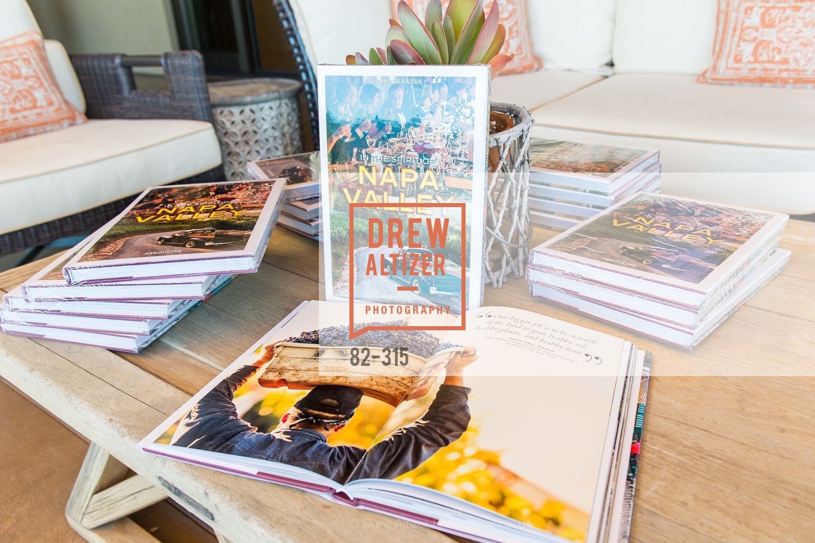 Atmosphere, IN THE SPIRIT OF NAPA VALLEY Book Signing With Jennifer Raiser, Round Hill. 101 Rutherford Hill Road, September 26th, 2015,Drew Altizer, Drew Altizer Photography, full-service agency, private events, San Francisco photographer, photographer california
