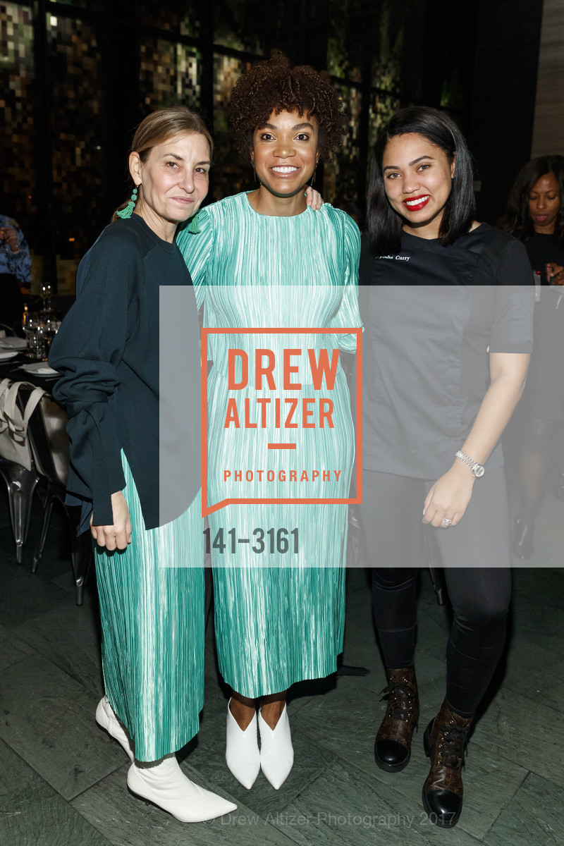 Amy Smilovic, Sherri McMullen, Ayesha Curry, Photo #141-3161