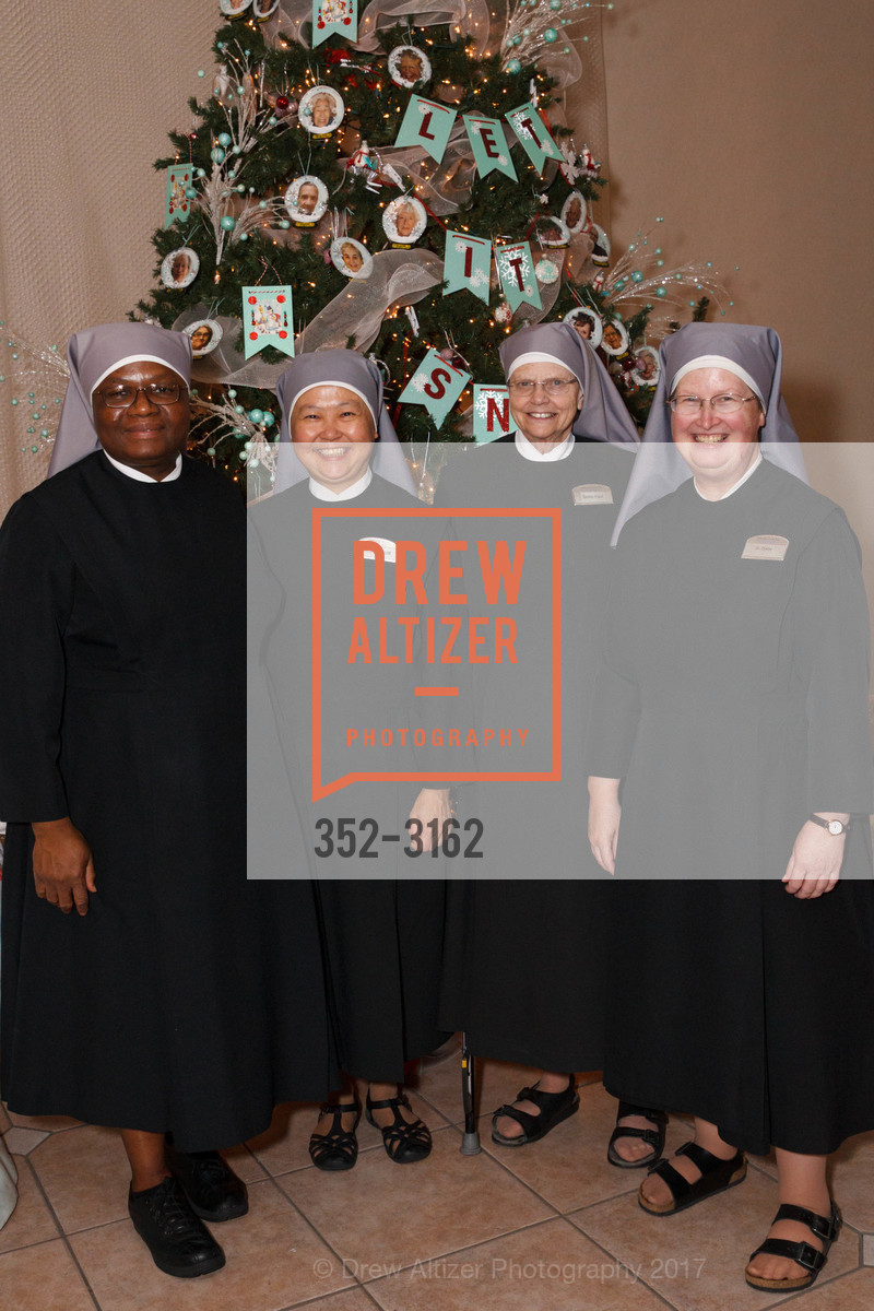 Sister Paschal, Sister John Elise, Sister Paul, Sister Diane, Photo #352-3162