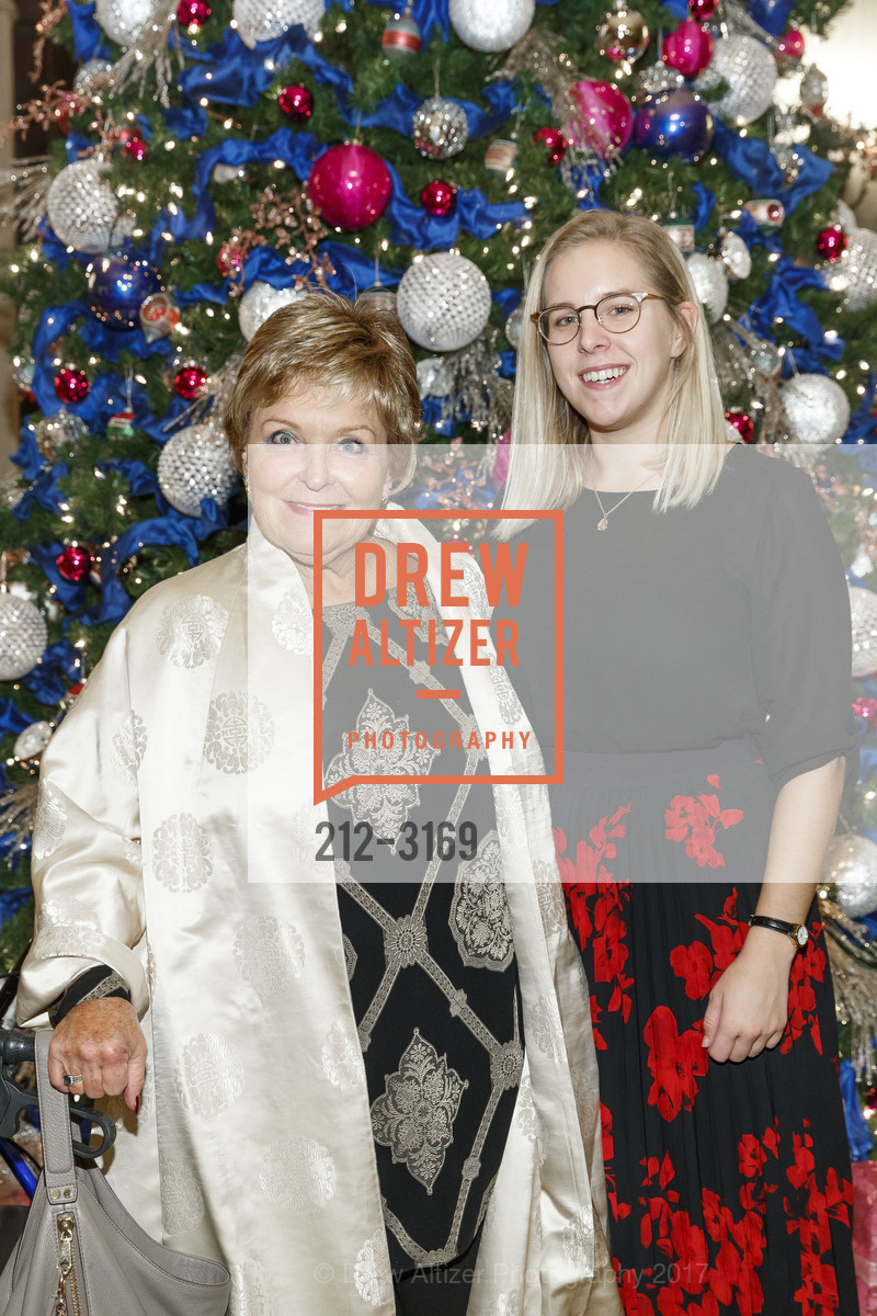 Pat Atassi, Blair Nelson, Holidays at Filoli Opening Night Reception 2017, Filoli. 86 Canada Rd, Woodside, CA 94062, November 18th, 2017, Photo #212-3169 Pat Atassi, Blair Nelson, Photo #212-3169