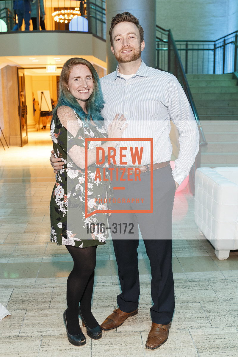 Kristy Flanigan, Brian Flanigan, St. Francis Foundation's White Caps & Night Caps 2017, Benetly Reserve. 301 Battery Street United States, November 18th, 2017, Photo #1016-3172 Kristy Flanigan, Brian Flanigan, Photo #1016-3172