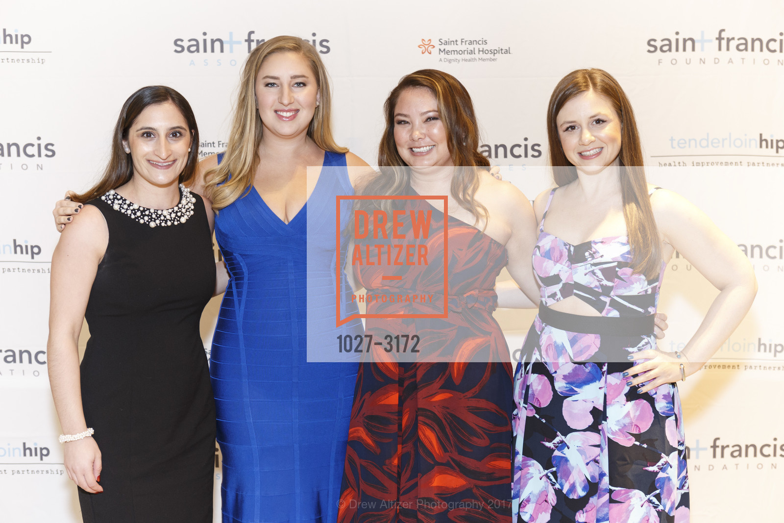 Anne Warda, Emily Francis, Katherine Sakoda, Kristi Symon, St. Francis Foundation's White Caps & Night Caps 2017, Benetly Reserve. 301 Battery Street United States, November 18th, 2017, Photo #1027-3172 Anne Warda, Emily Francis, Katherine Sakoda, Kristi Symon, Photo #1027-3172