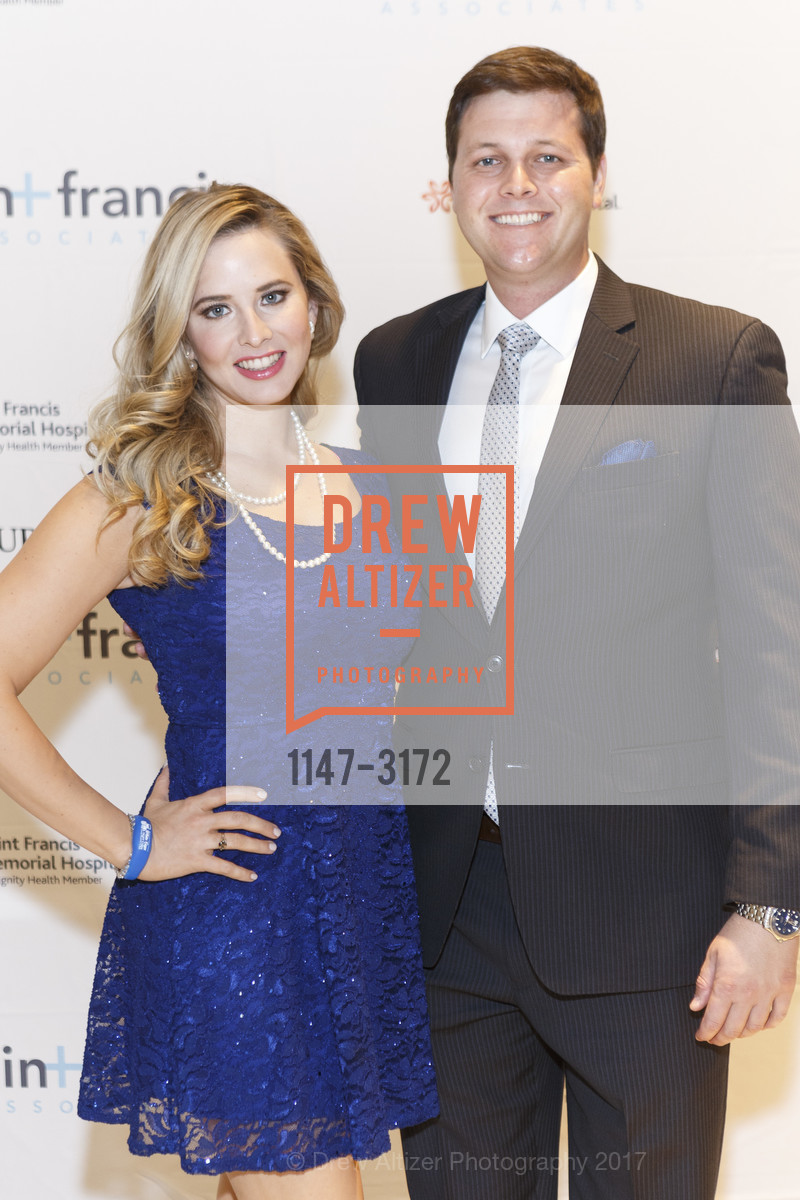 Elizabeth Sgarrella, David Schmidt, St. Francis Foundation's White Caps & Night Caps 2017, Benetly Reserve. 301 Battery Street United States, November 18th, 2017, Photo #1147-3172 Elizabeth Sgarrella, David Schmidt, Photo #1147-3172